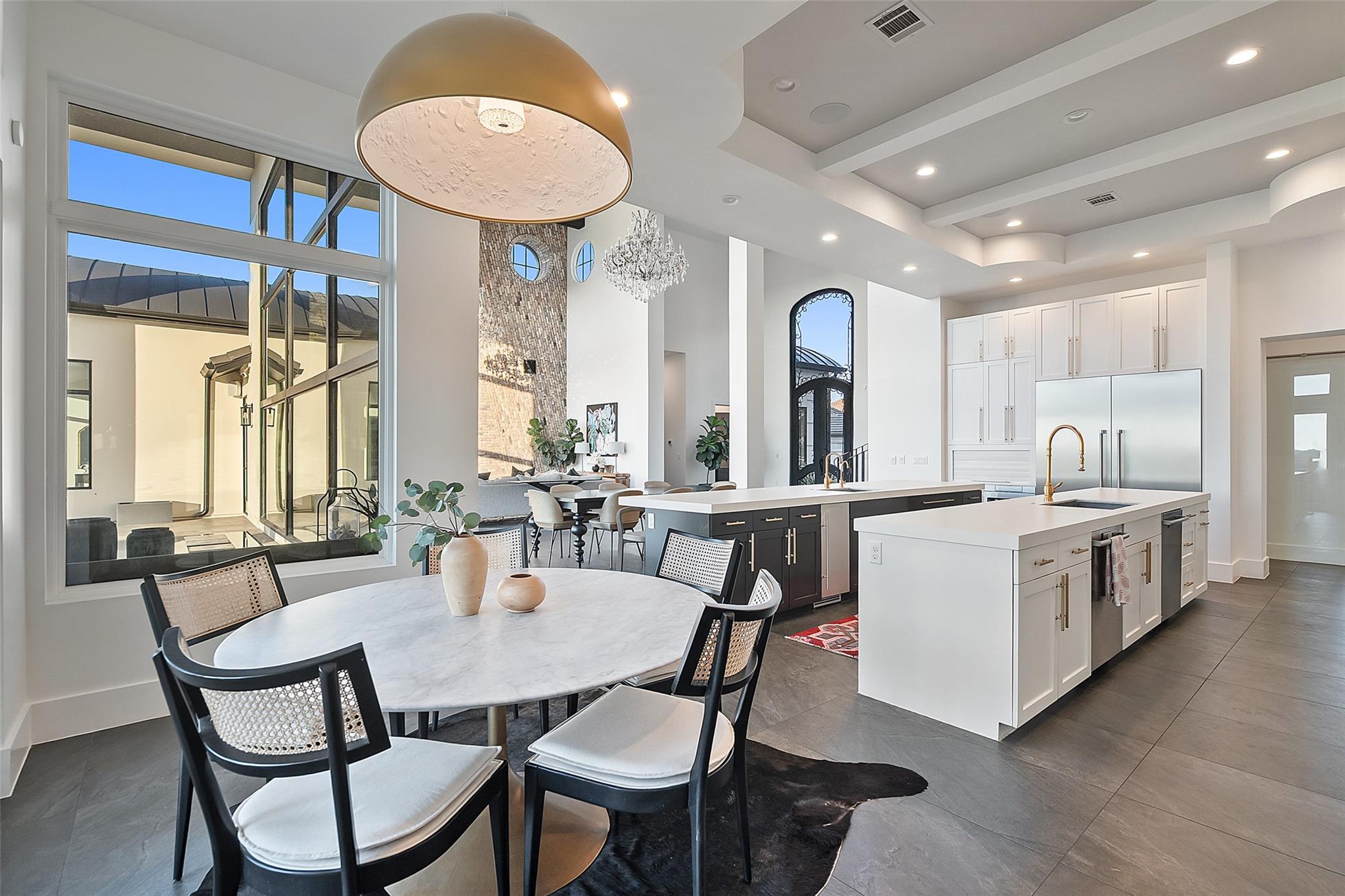 4300 Derrick Cv, Spicewood, TX 78669