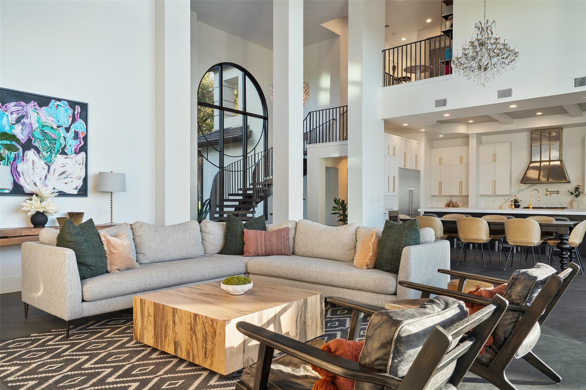 4300 Derrick Cv, Spicewood, TX 78669