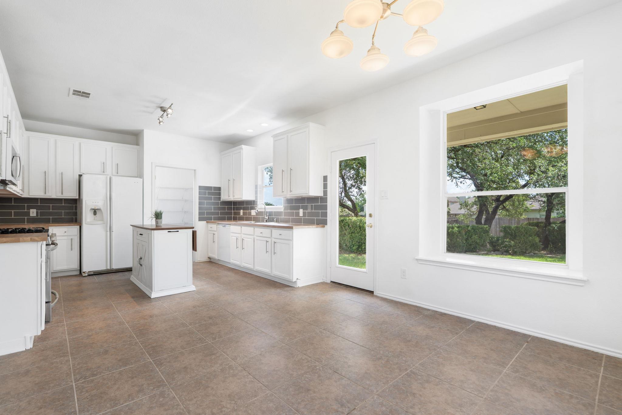 1131 Stone Forest Trl, Round Rock, TX 78681