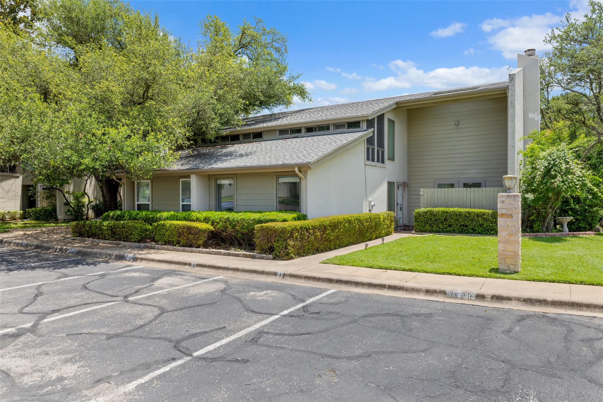 100 Lido Cir # B-1, Lakeway, TX 78734