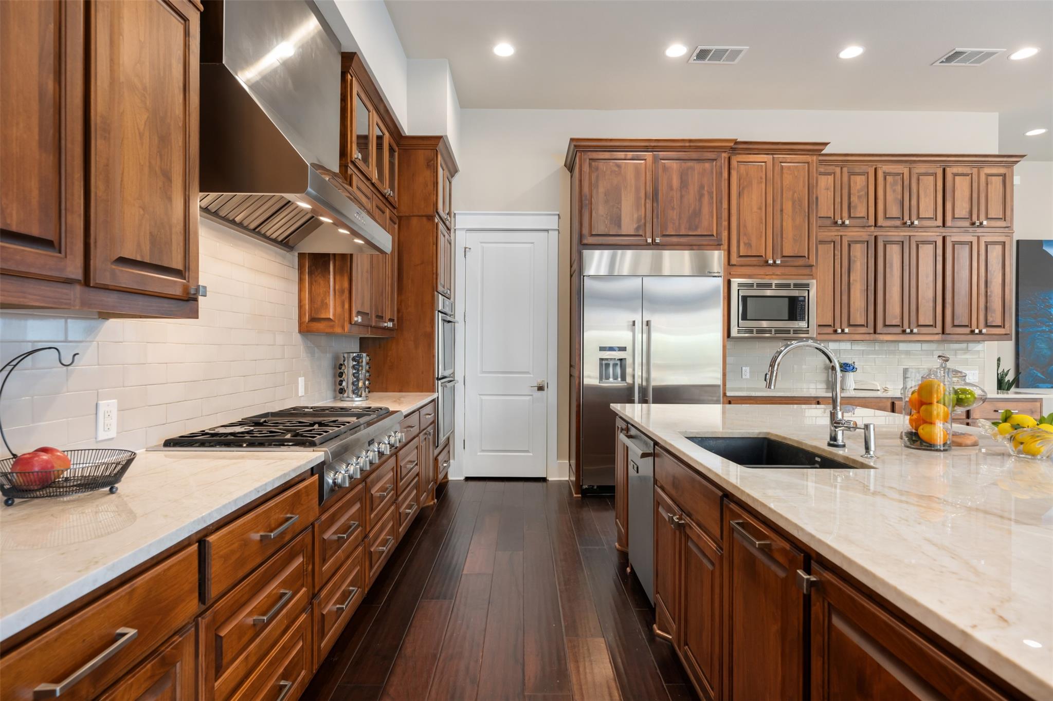 18601 Madrone Vista Dr, Austin, TX 78738