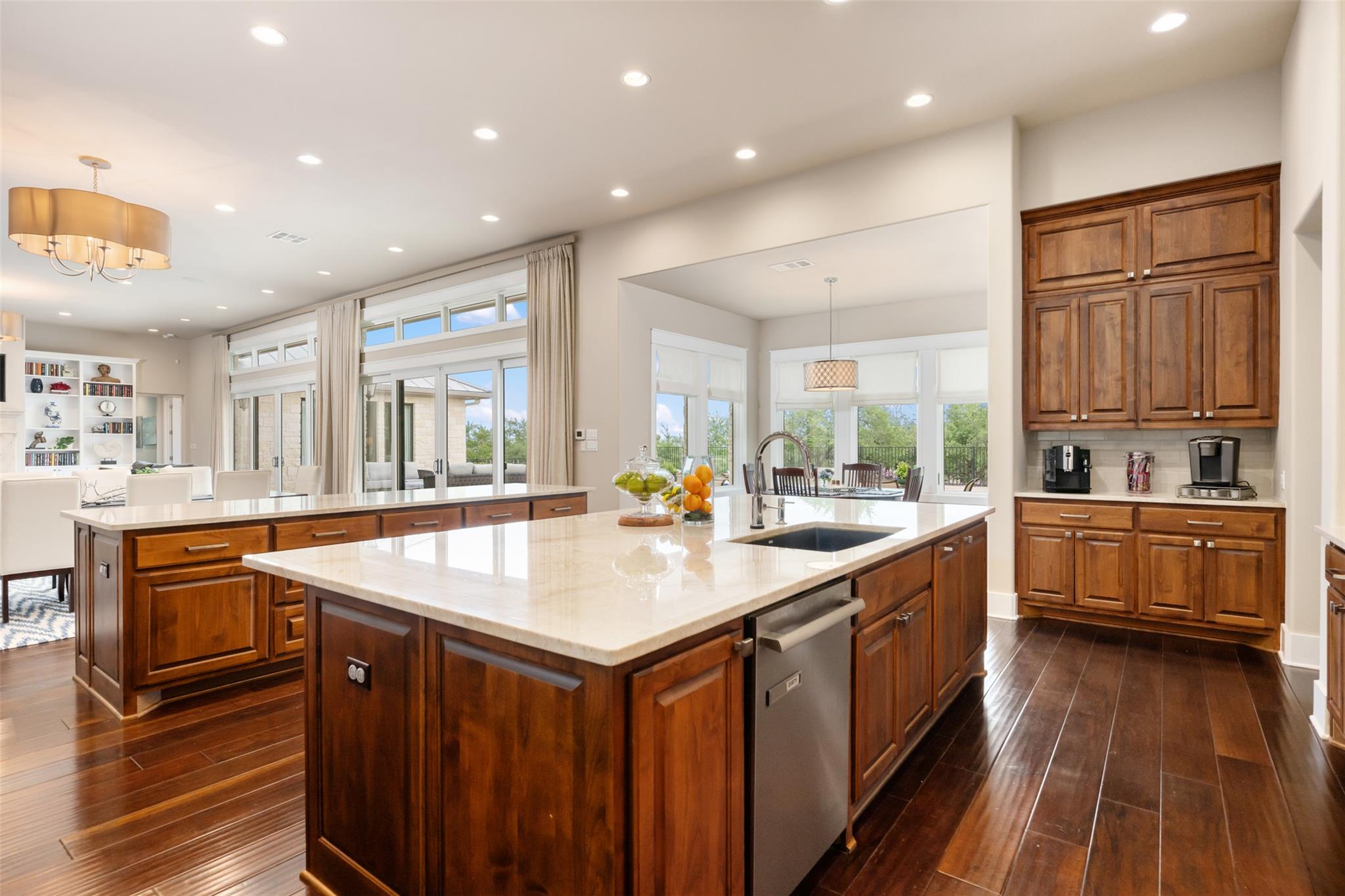 18601 Madrone Vista Dr, Austin, TX 78738