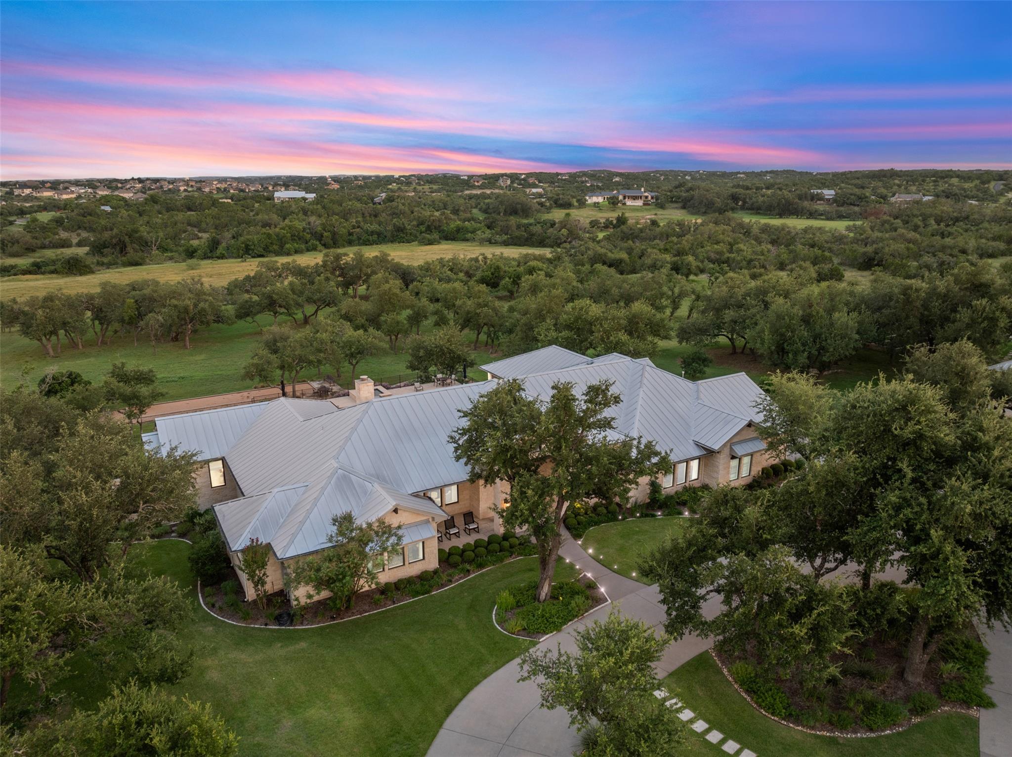 18601 Madrone Vista Dr, Austin, TX 78738