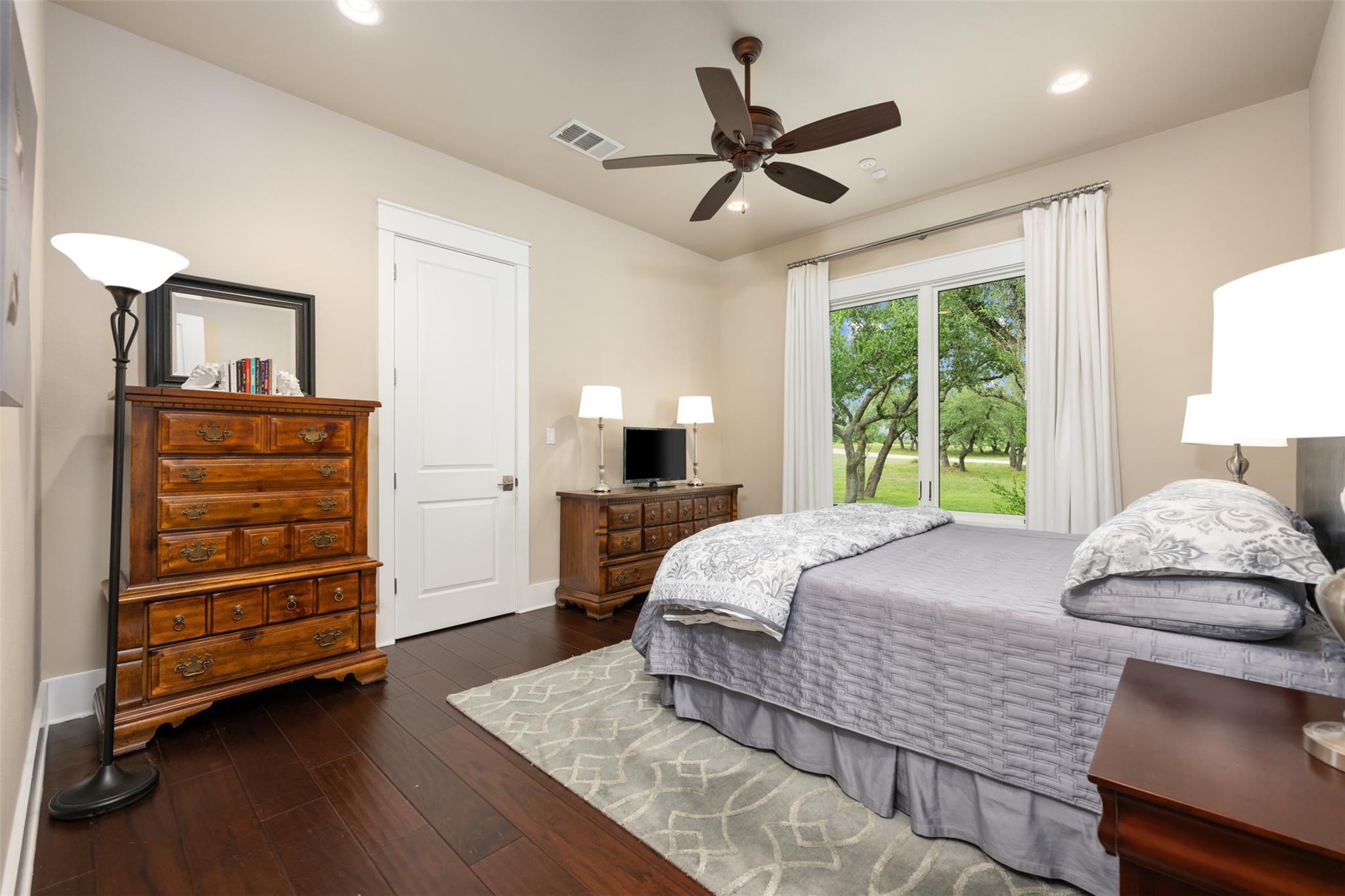 18601 Madrone Vista Dr, Austin, TX 78738