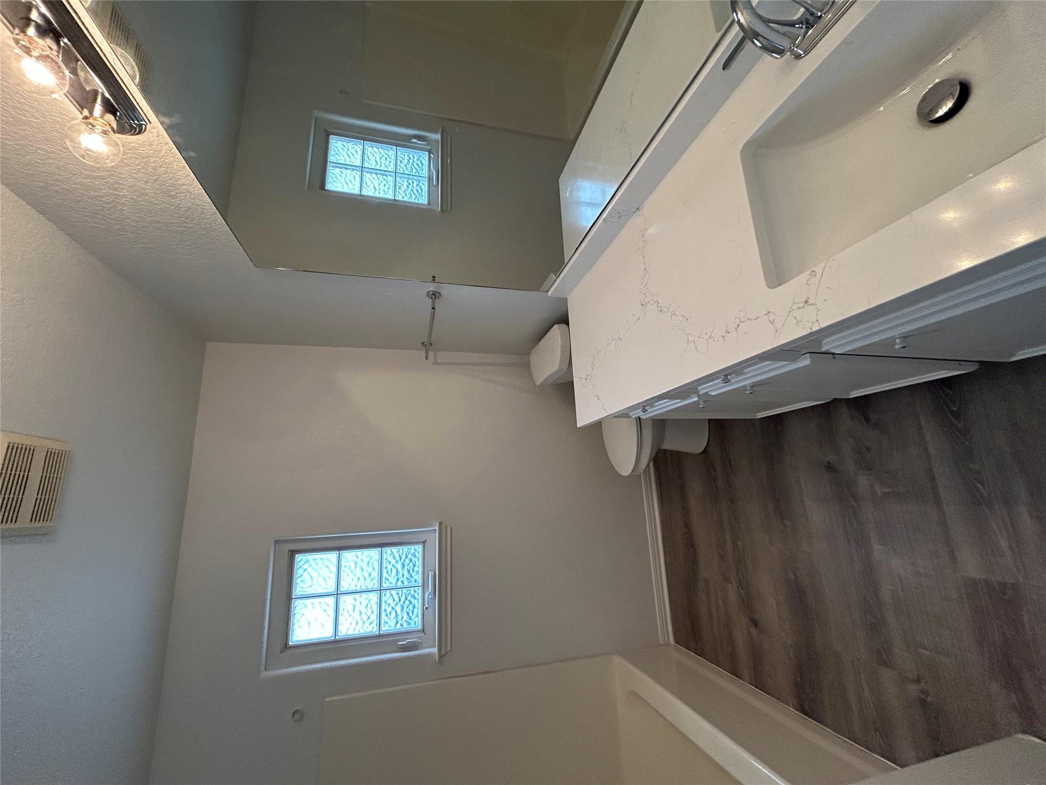 203 Maynard St, Bastrop, TX 78602