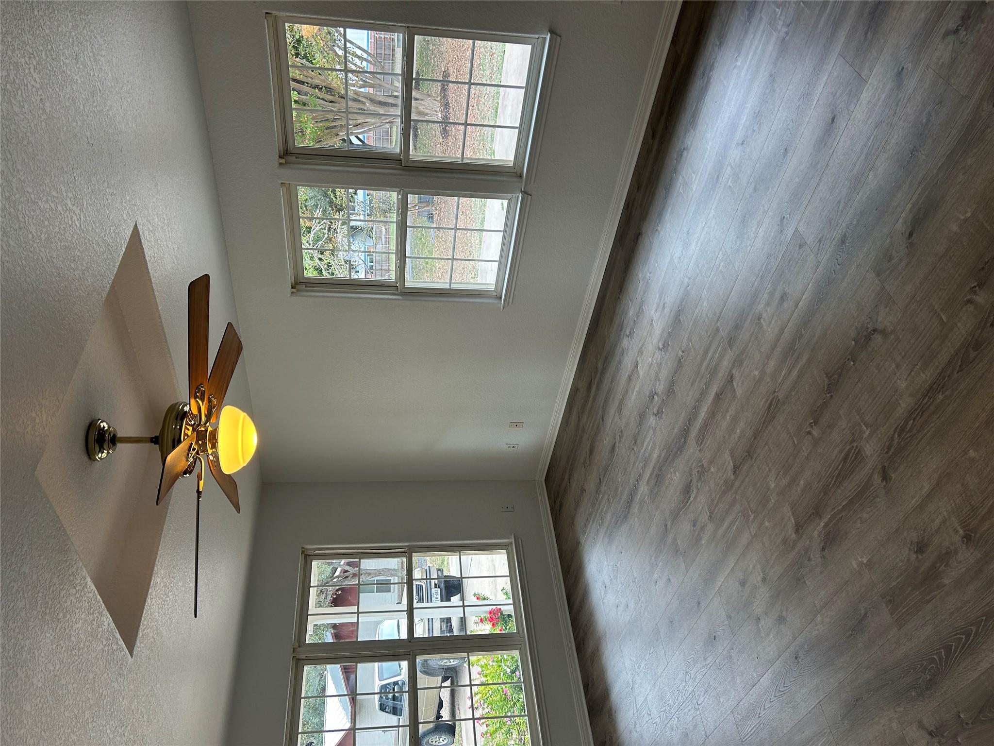 203 Maynard St, Bastrop, TX 78602