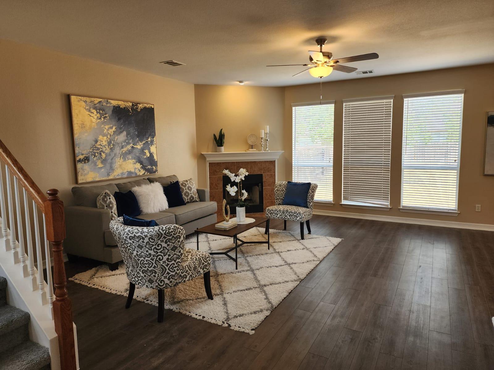 13613 Glenmark Dr, Manor, TX 78653