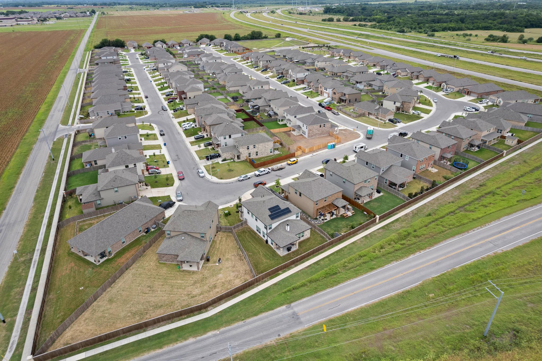 203 Teller Dr, Lockhart, TX 78644