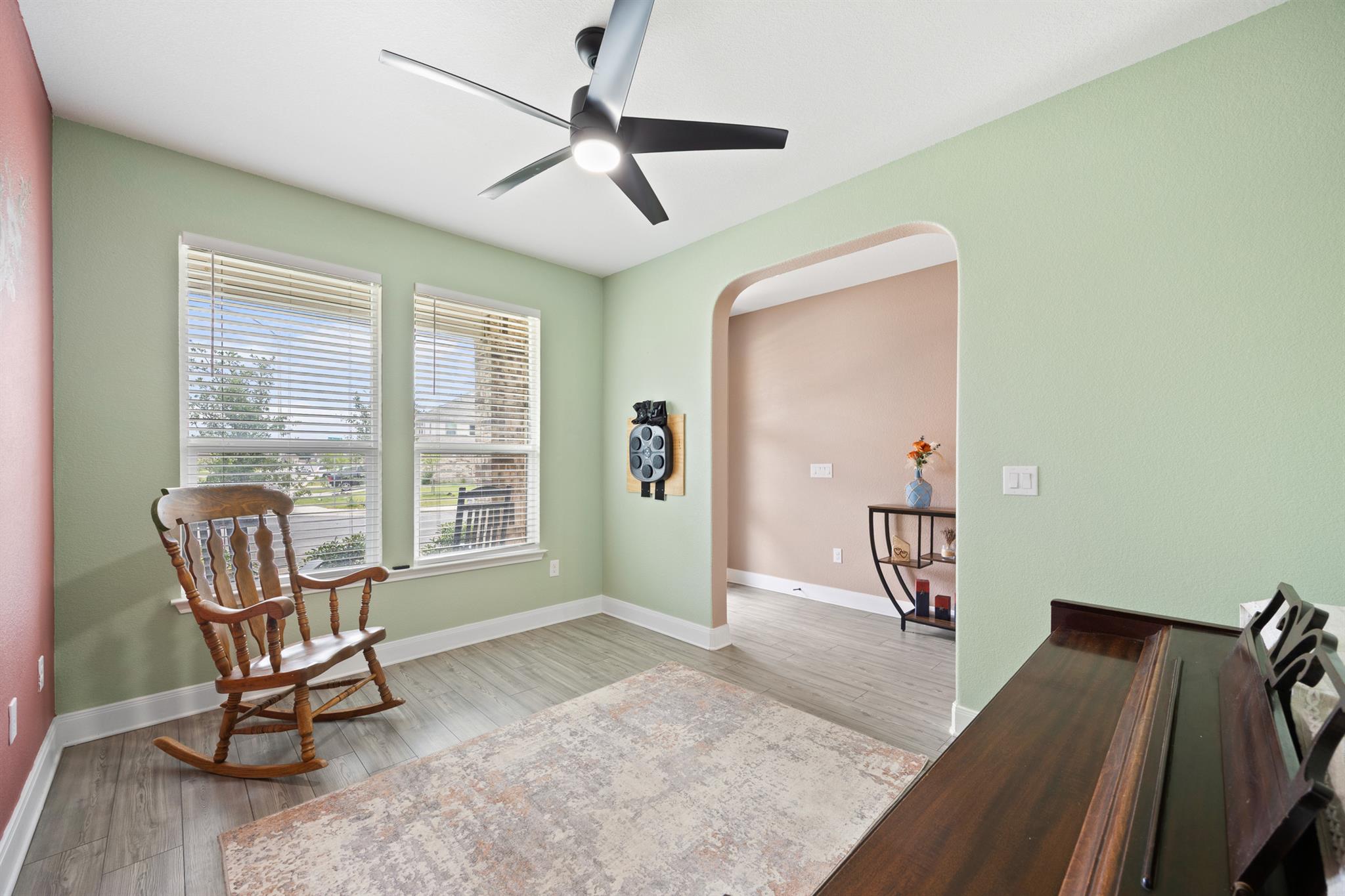 203 Teller Dr, Lockhart, TX 78644