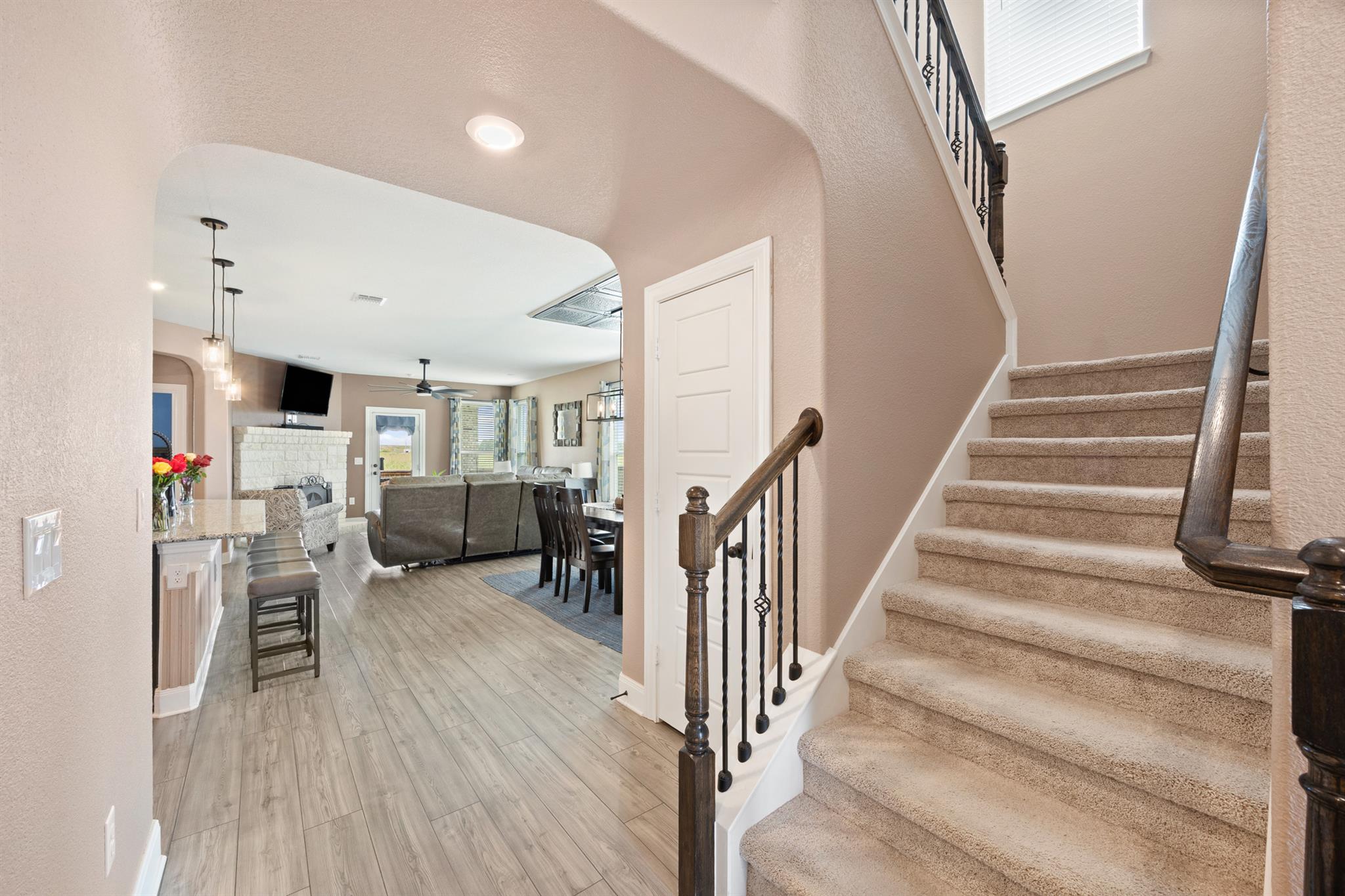 203 Teller Dr, Lockhart, TX 78644