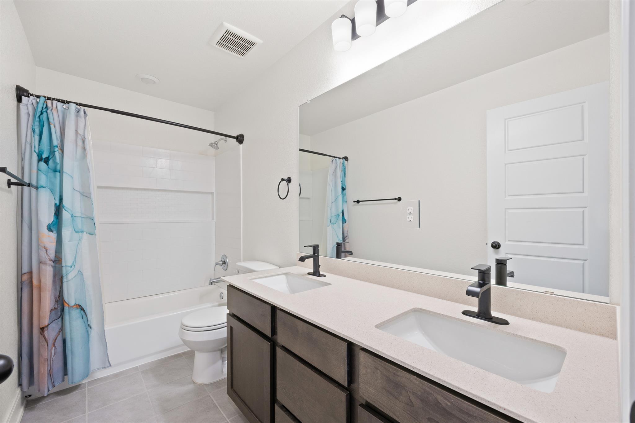 203 Teller Dr, Lockhart, TX 78644