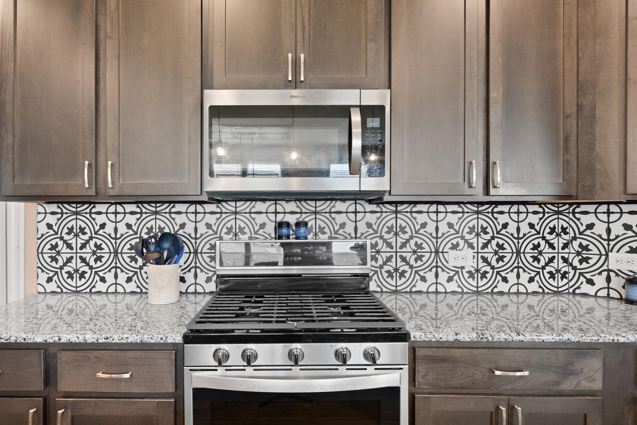 203 Teller Dr, Lockhart, TX 78644