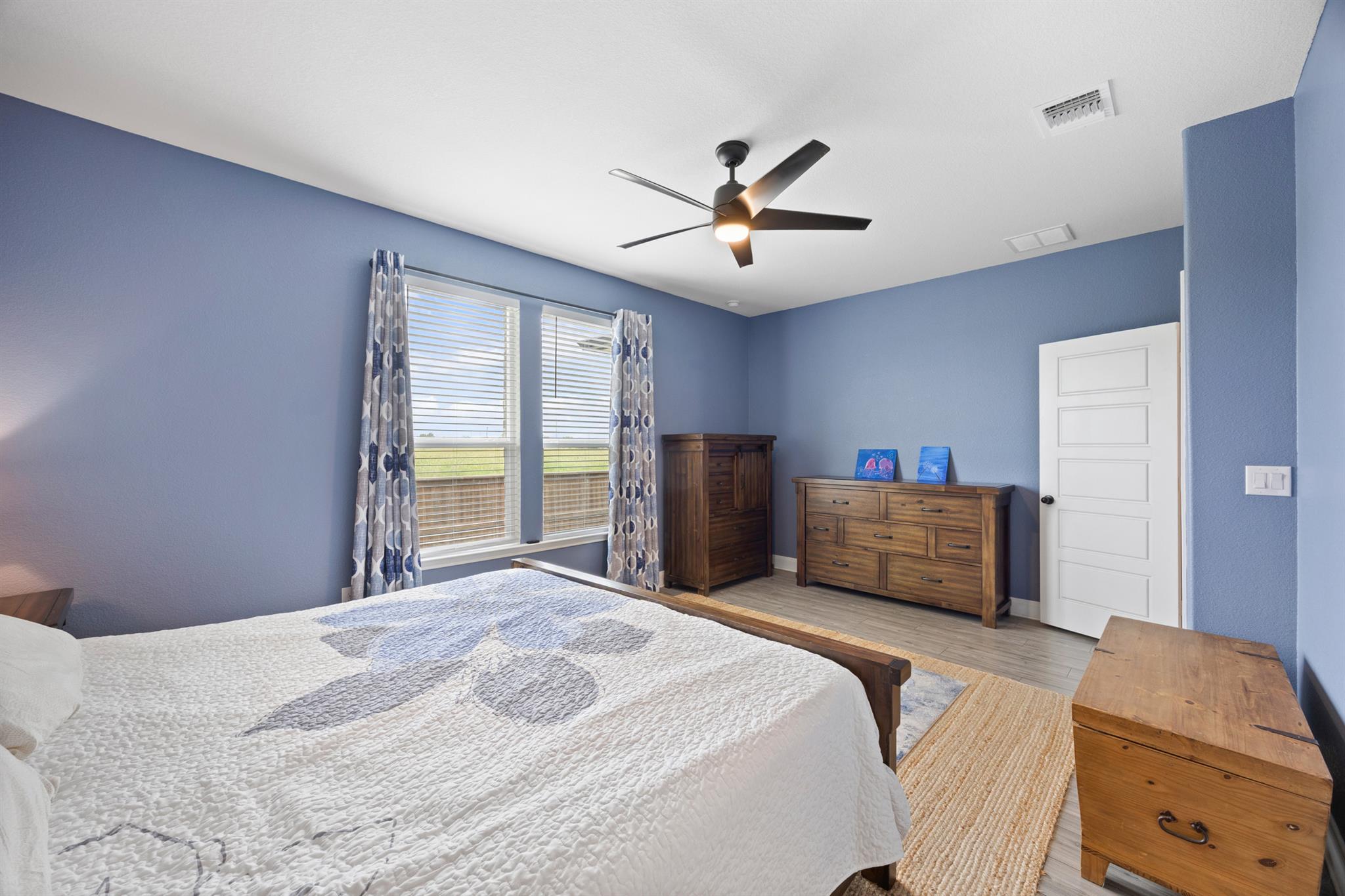 203 Teller Dr, Lockhart, TX 78644