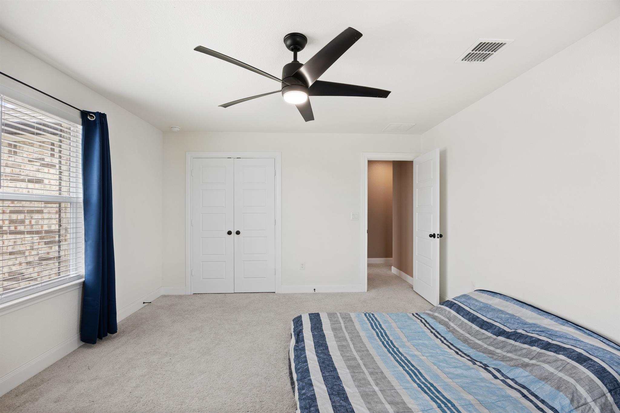 203 Teller Dr, Lockhart, TX 78644