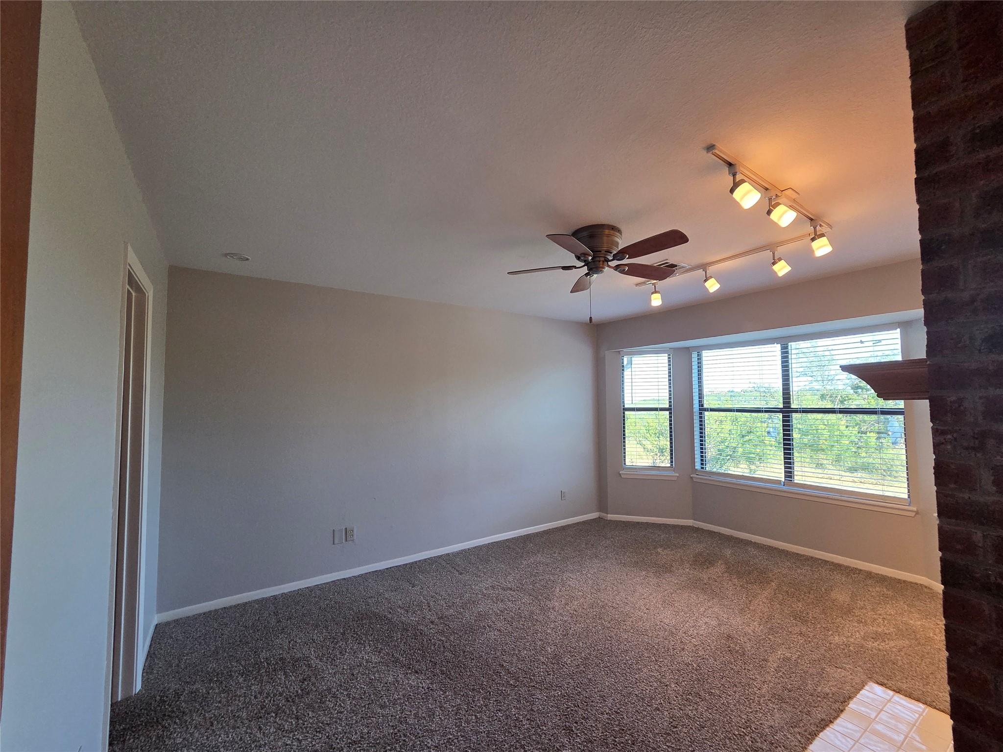 21600 Long Hill Dr, Leander, TX 78641