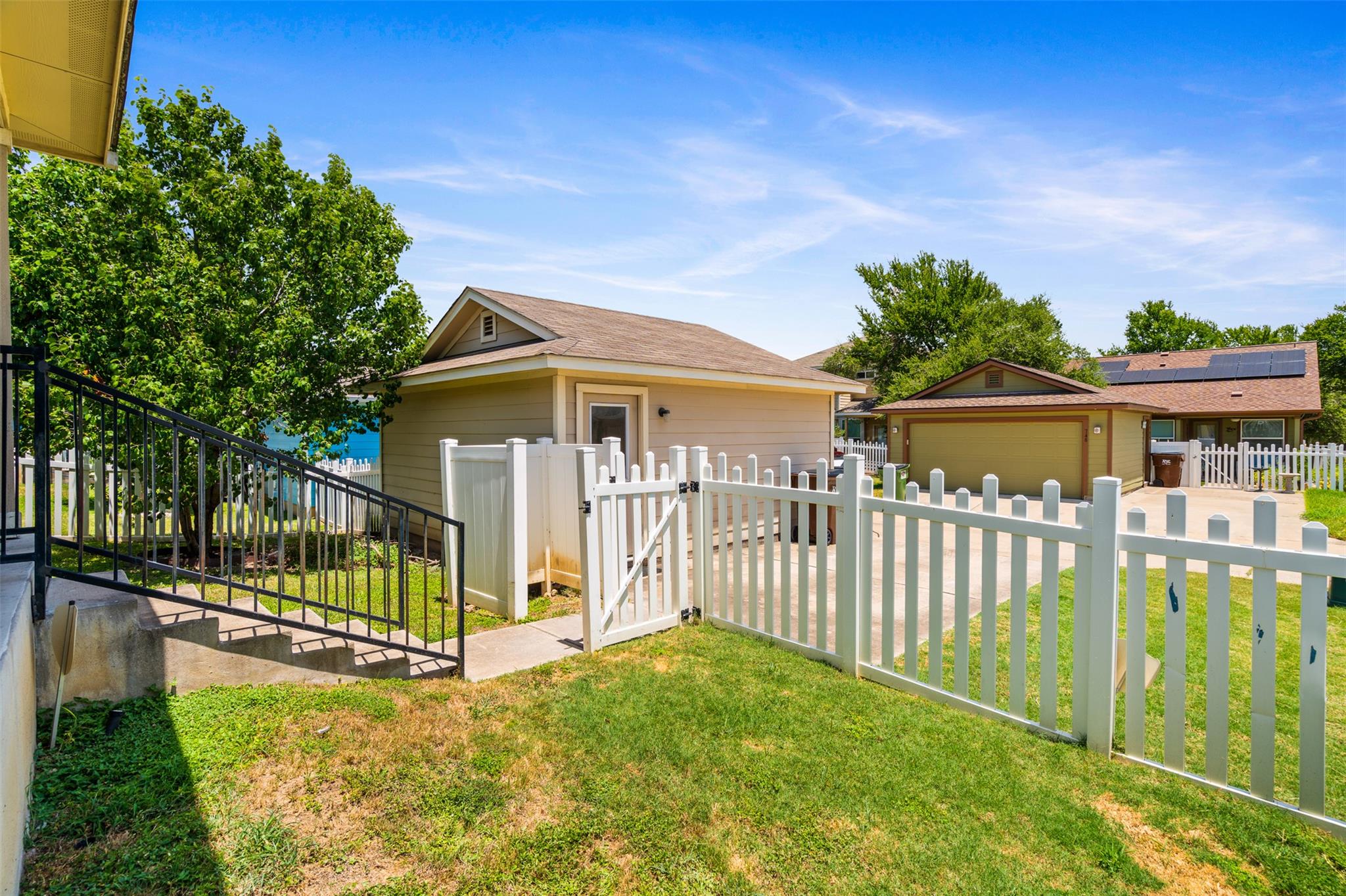759 Heritage Springs Trl, Round Rock, TX 78664