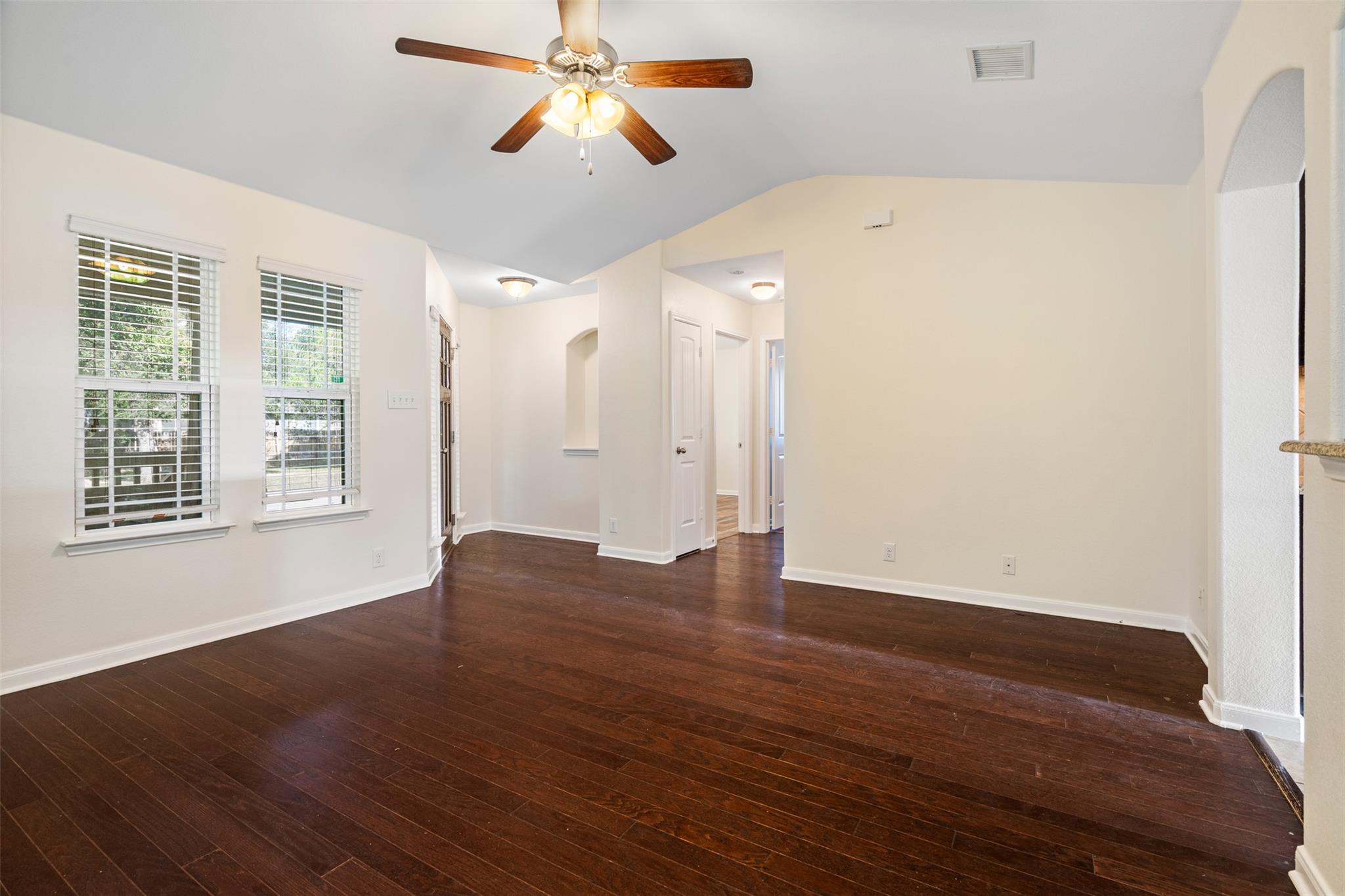 759 Heritage Springs Trl, Round Rock, TX 78664