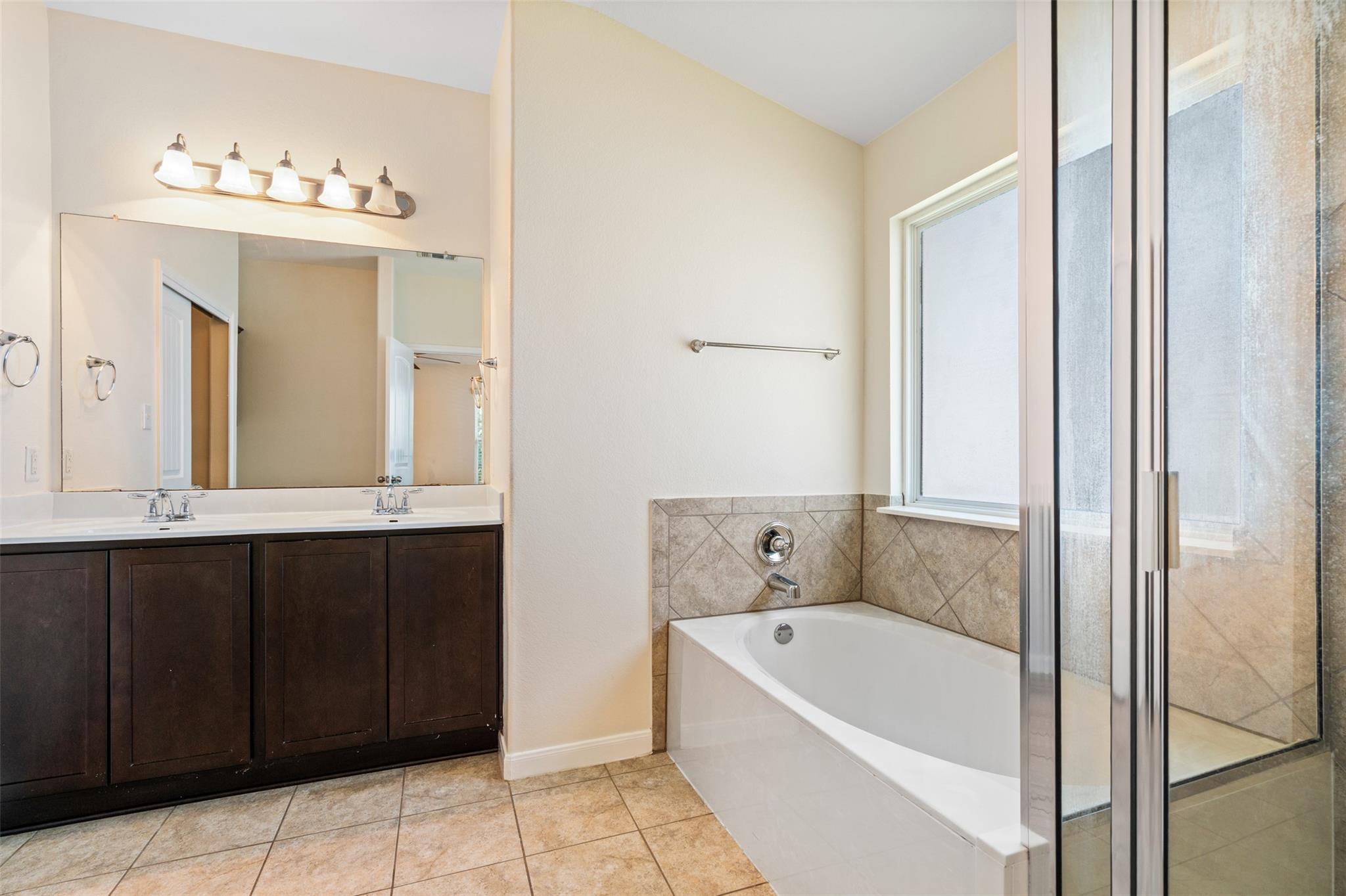 759 Heritage Springs Trl, Round Rock, TX 78664