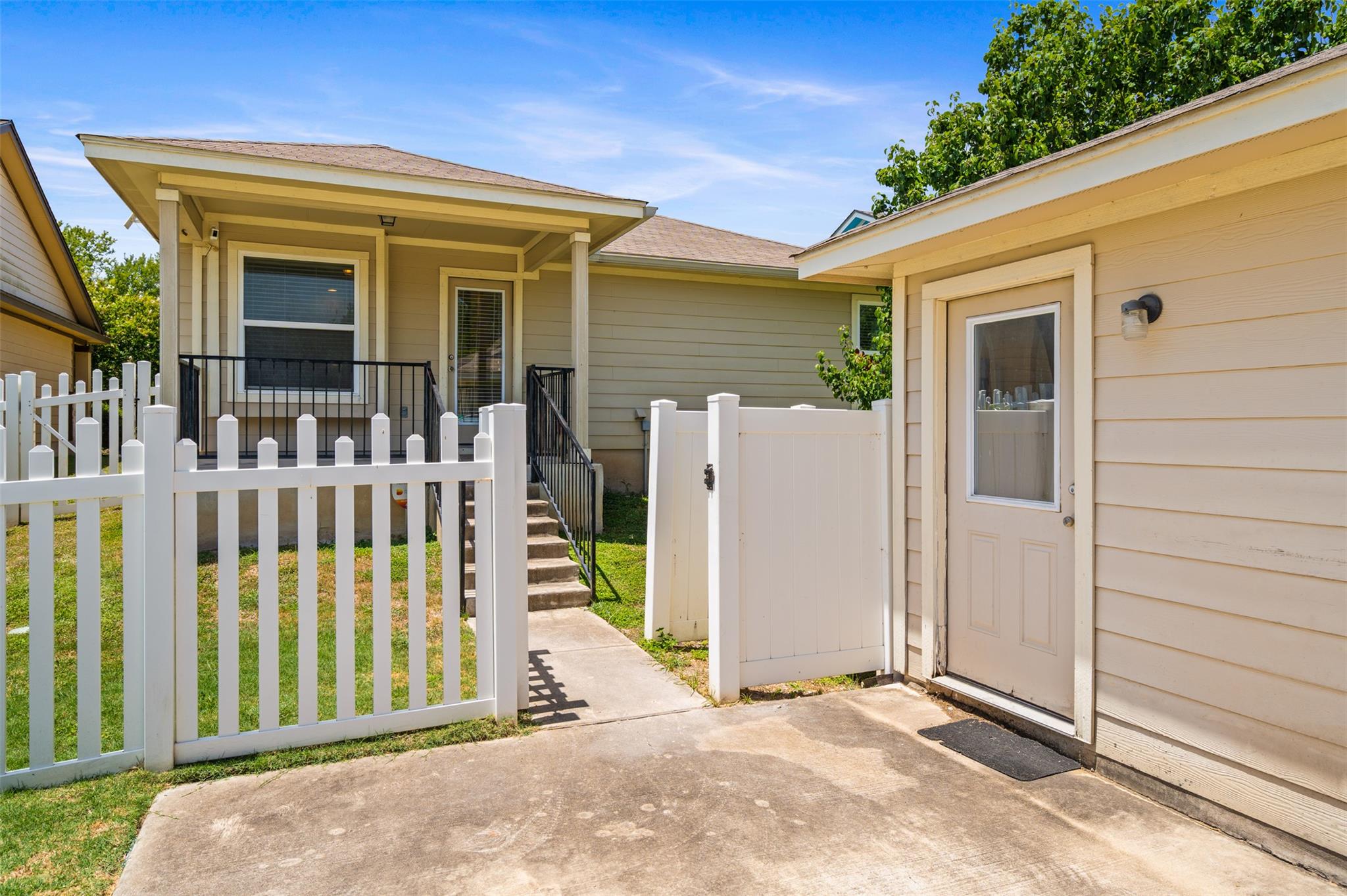 759 Heritage Springs Trl, Round Rock, TX 78664