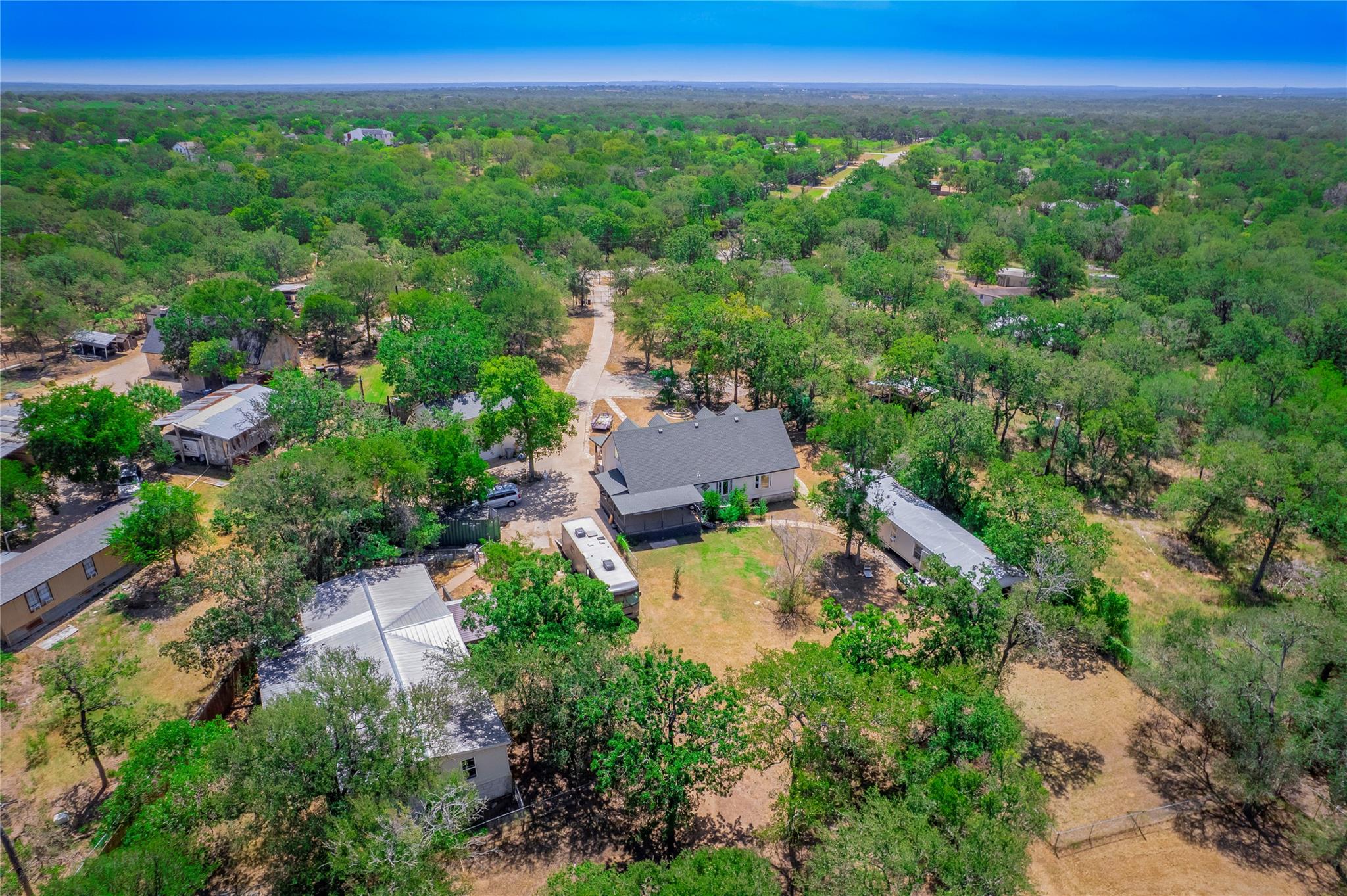 368 Riddle Rd, Cedar Creek, TX 78612