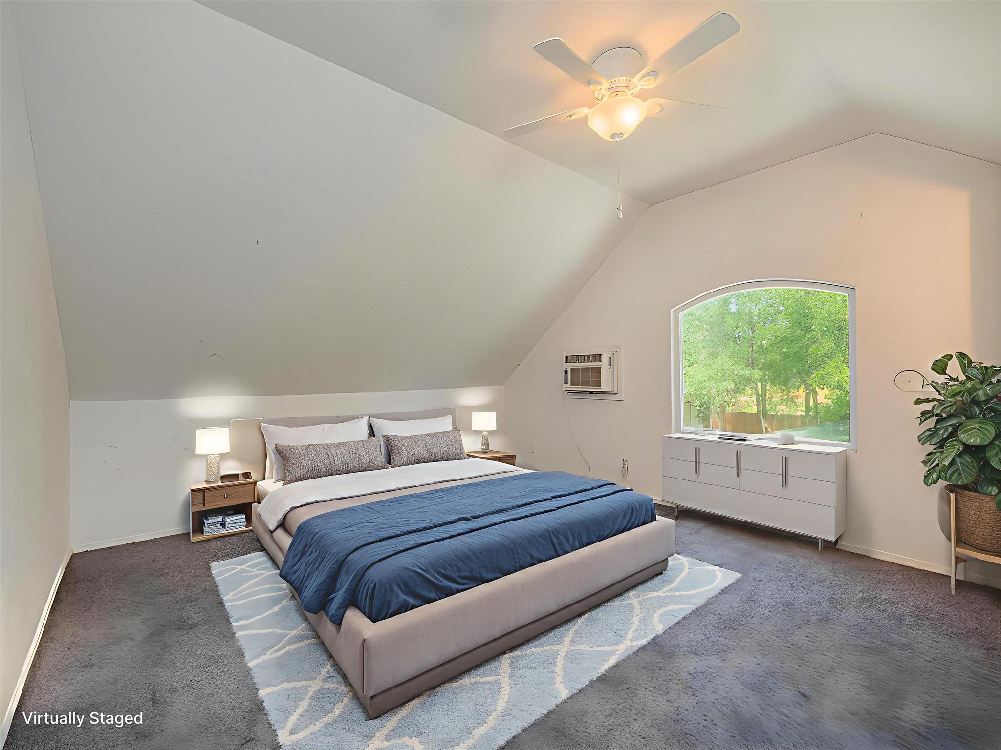 368 Riddle Rd, Cedar Creek, TX 78612