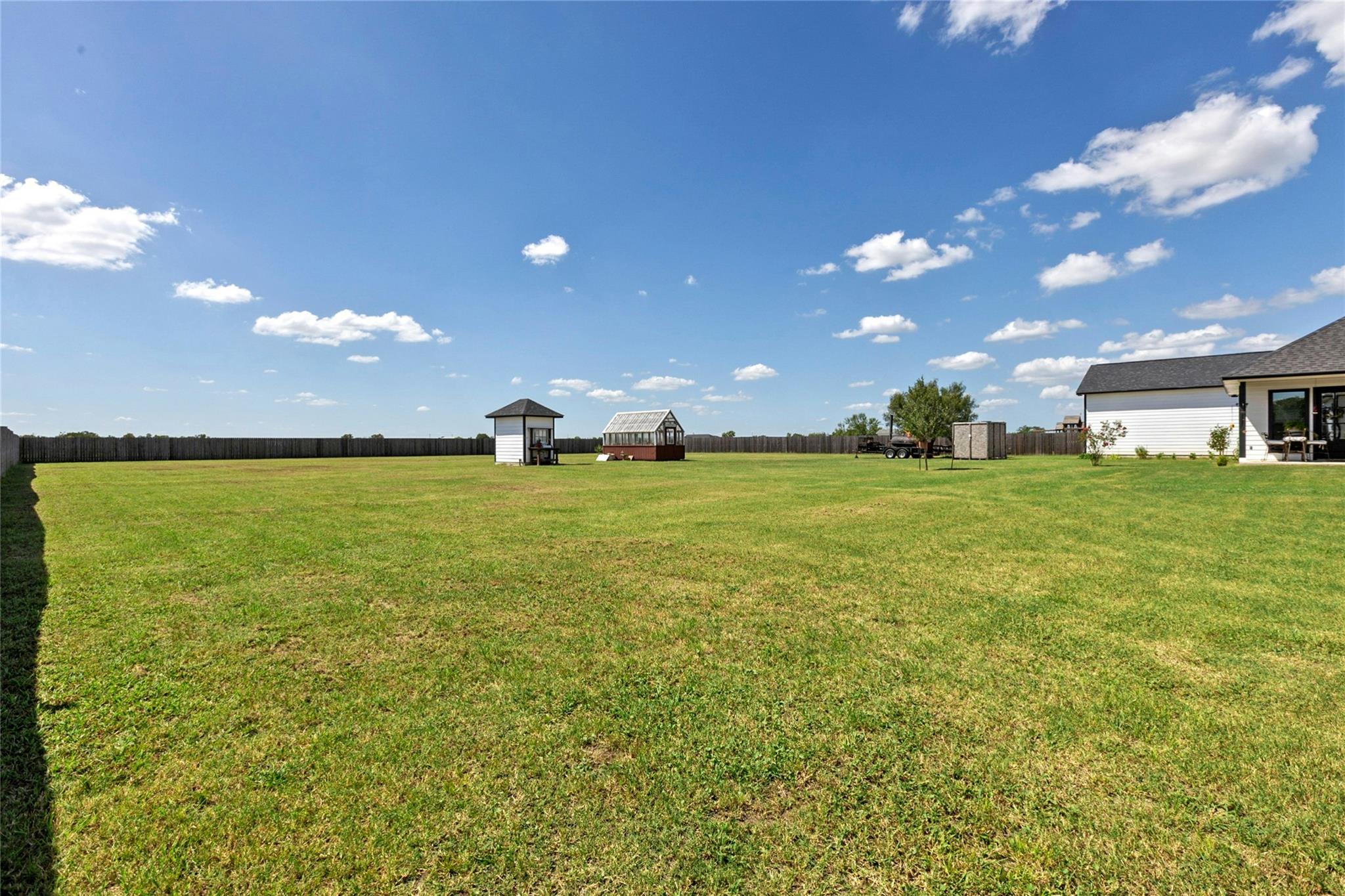 1170 Watterson Rd, Red Rock, TX 78662