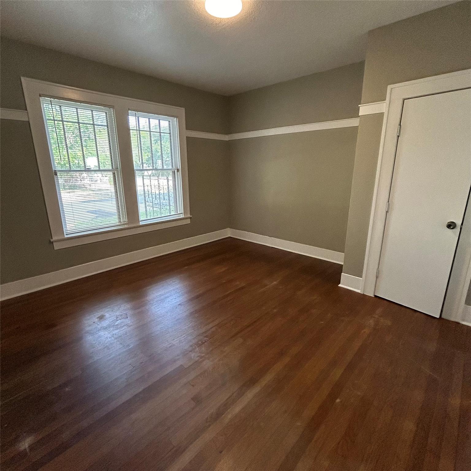 1115 W 22 1/2 St, Austin, TX 78705