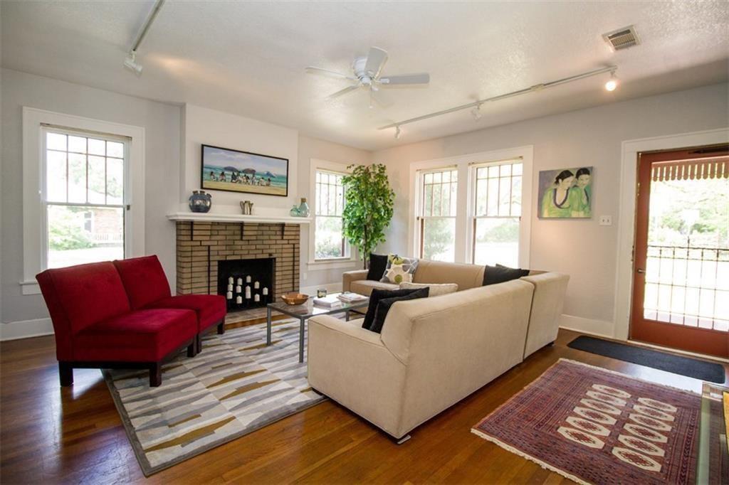 1115 W 22 1/2 St, Austin, TX 78705