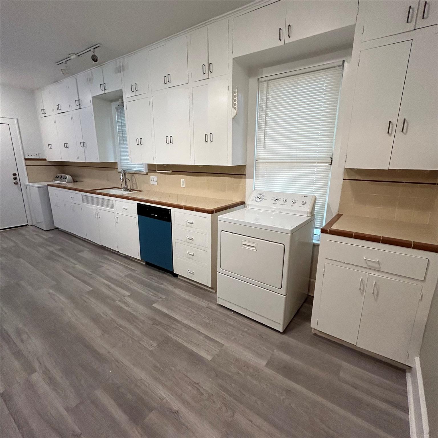 1115 W 22 1/2 St, Austin, TX 78705