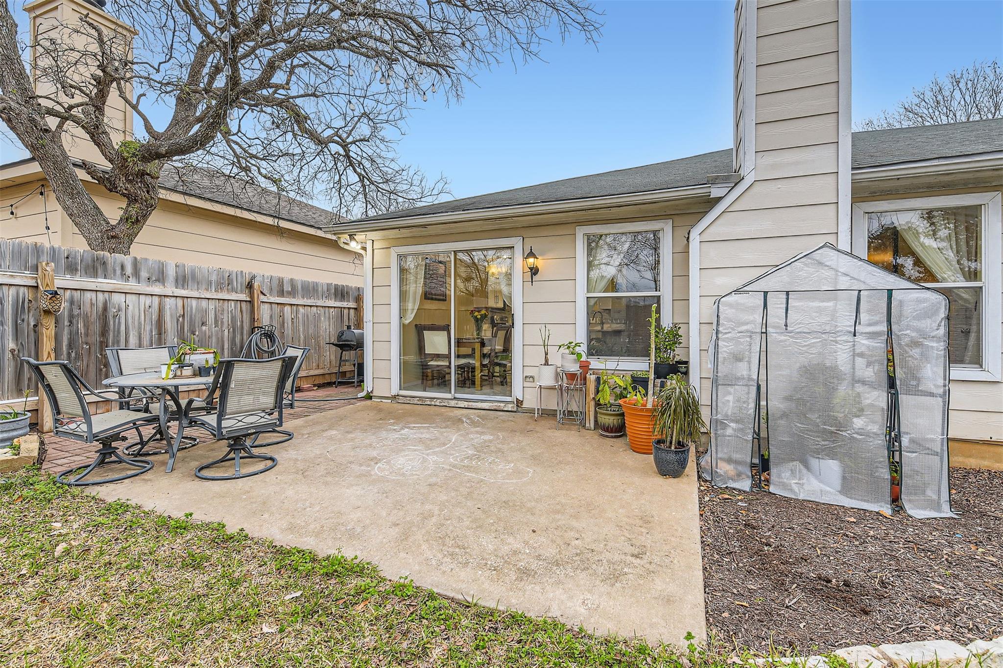 2009 Kaiser Dr, Austin, TX 78748
