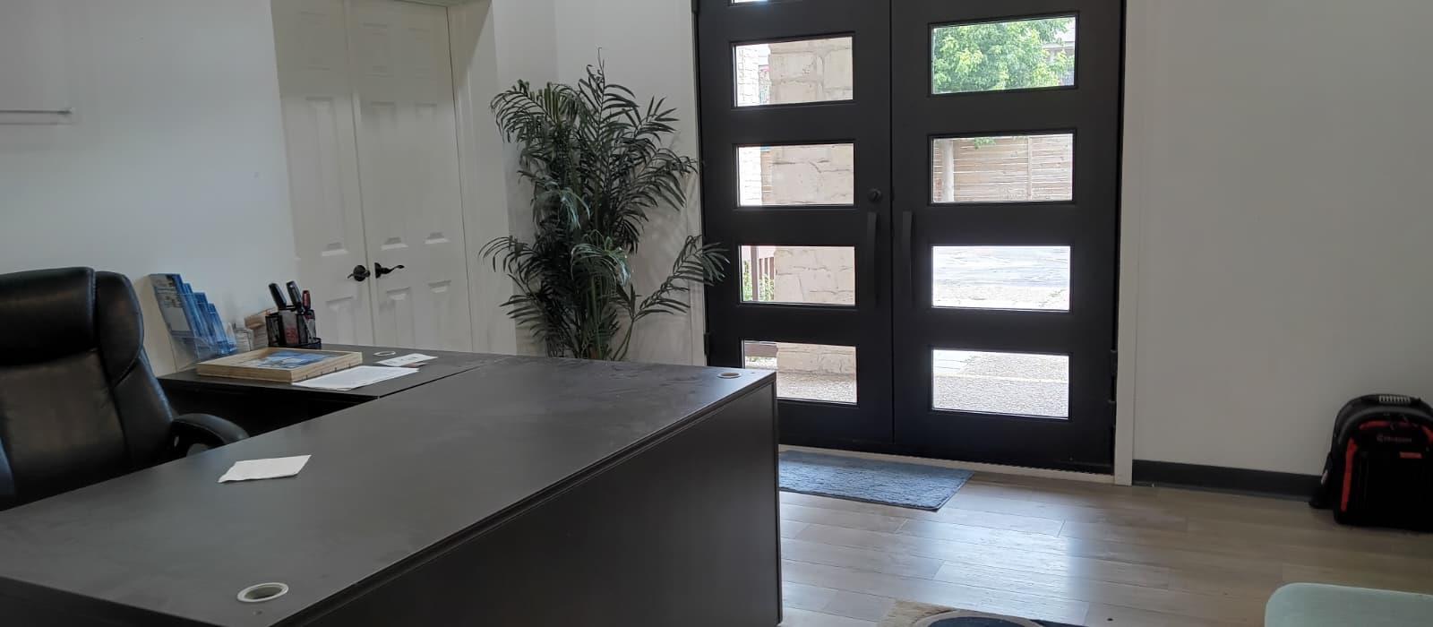 611 Carpenter Ave # 101 & 102, Austin, TX 78753