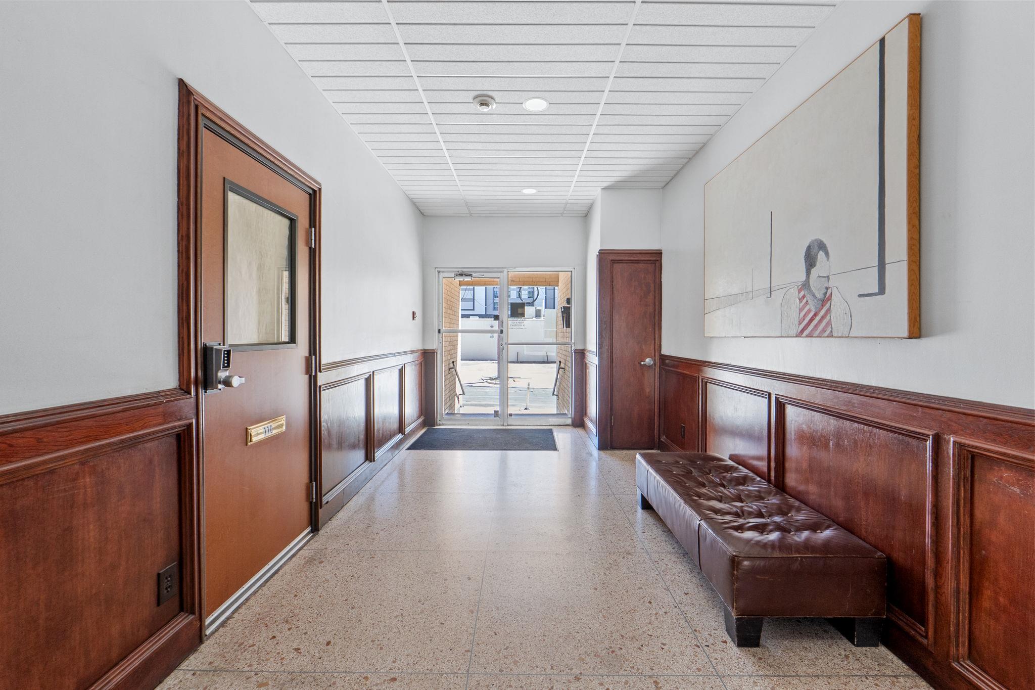 1800 Lavaca St # 413, Austin, TX 78701