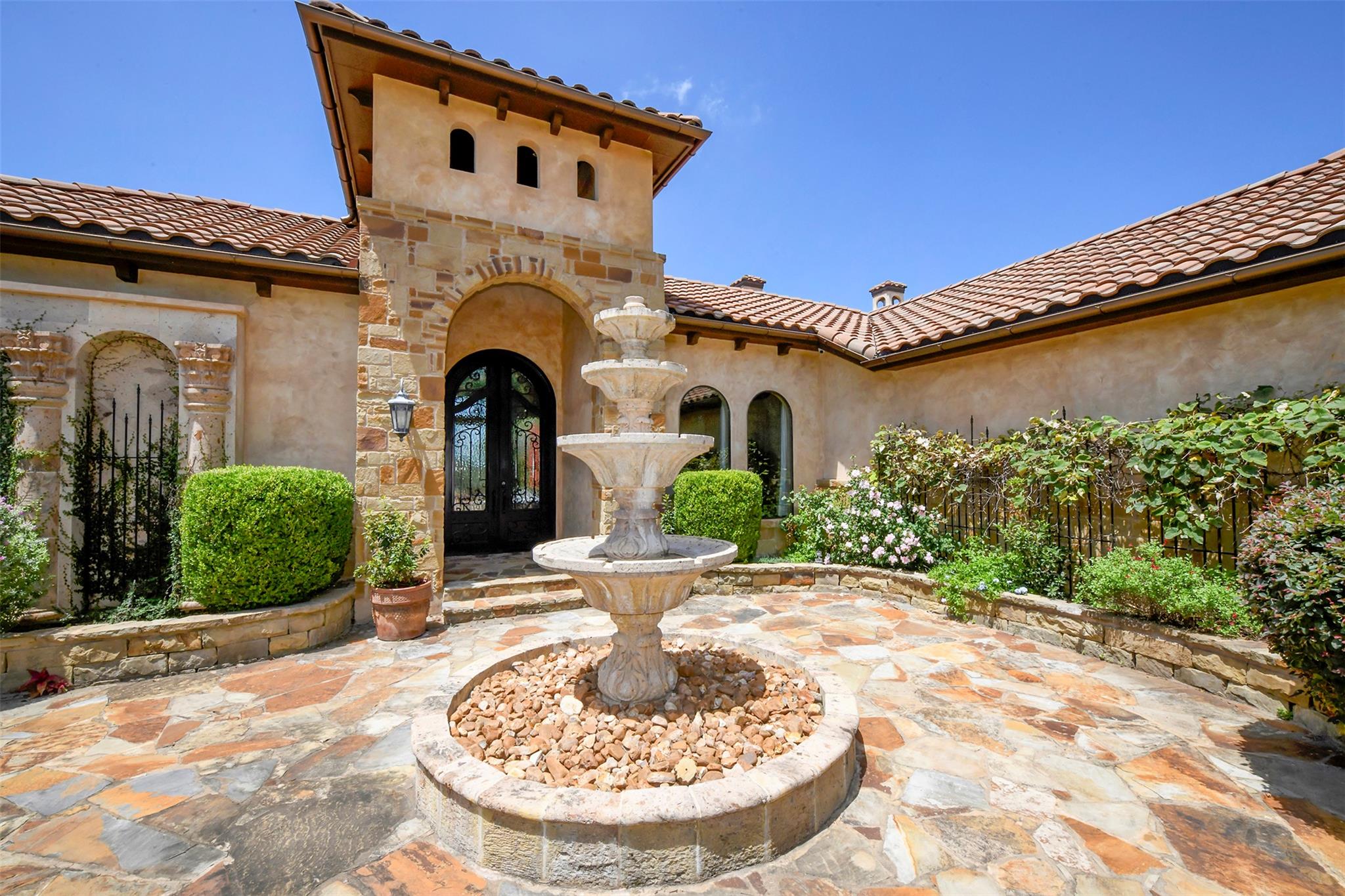 464 Paradise Hls, New Braunfels, TX 78132