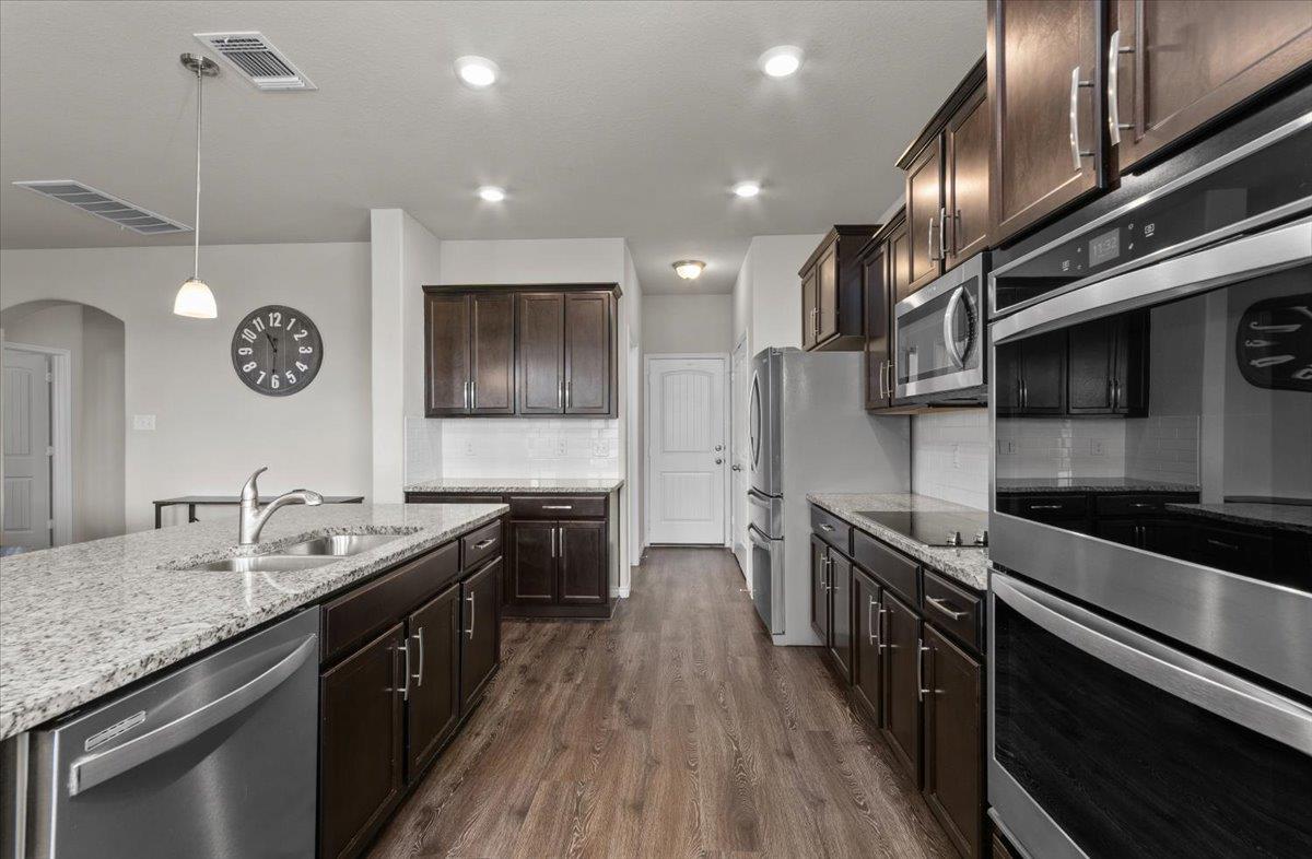 5625 Baffin Ln, Belton, TX 76513