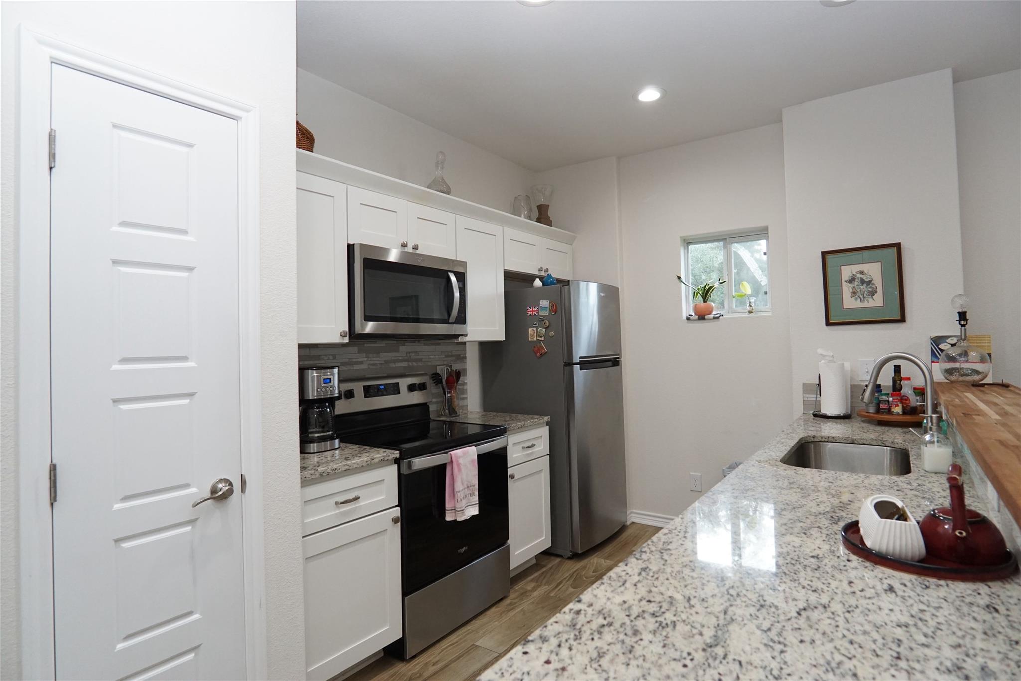 2540 Contour Dr, Spring Branch, TX 78070