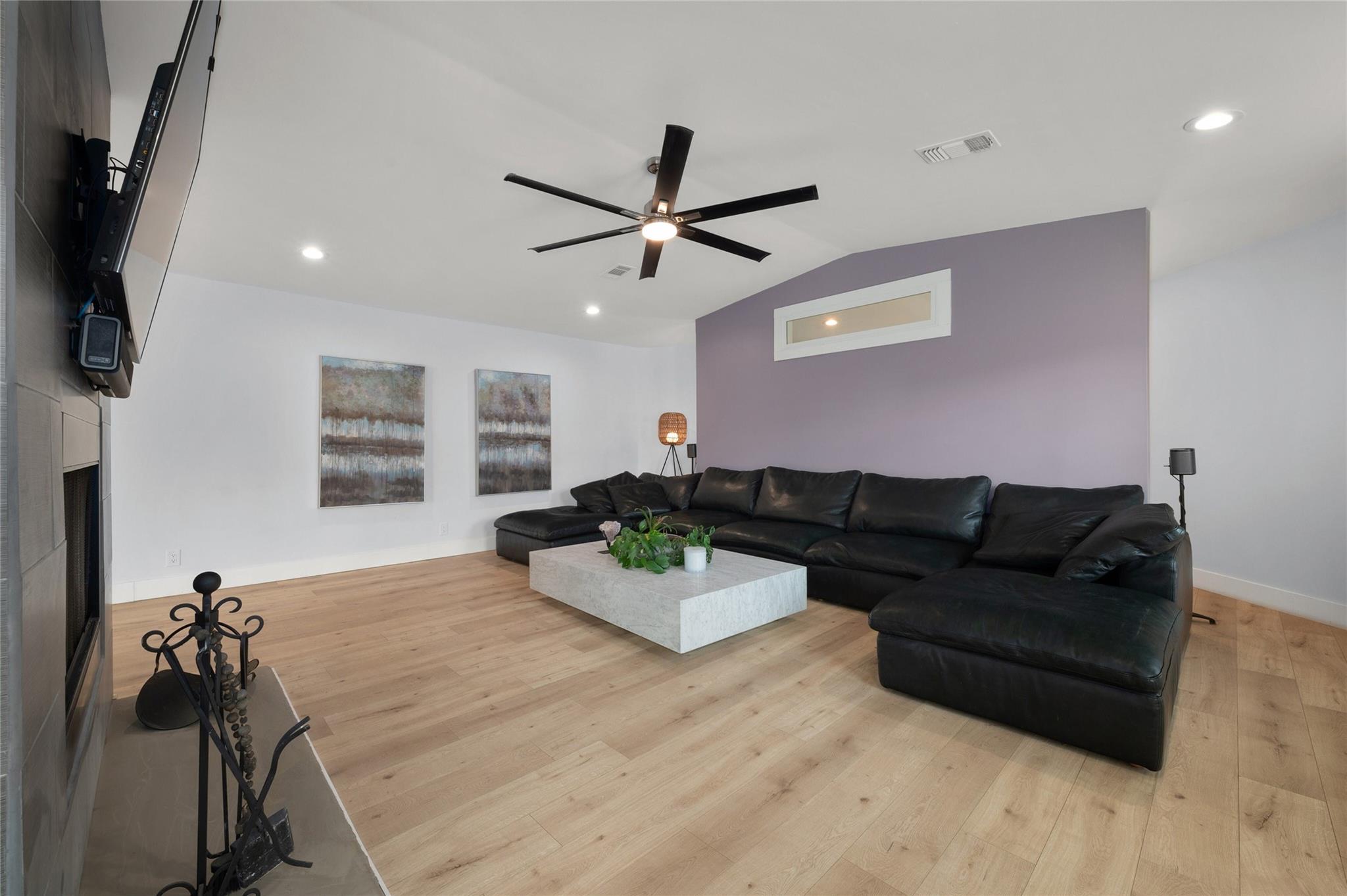 120 Acapulco Dr, Lakeway, TX 78734