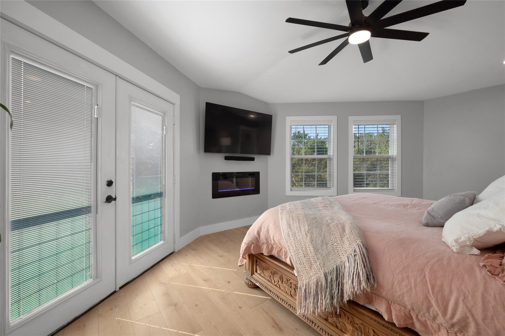 120 Acapulco Dr, Lakeway, TX 78734