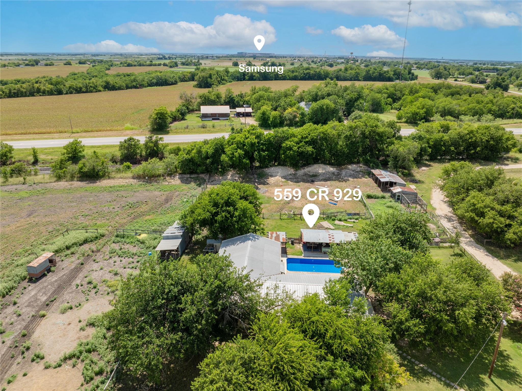 501 Main St, Taylor, TX 76574