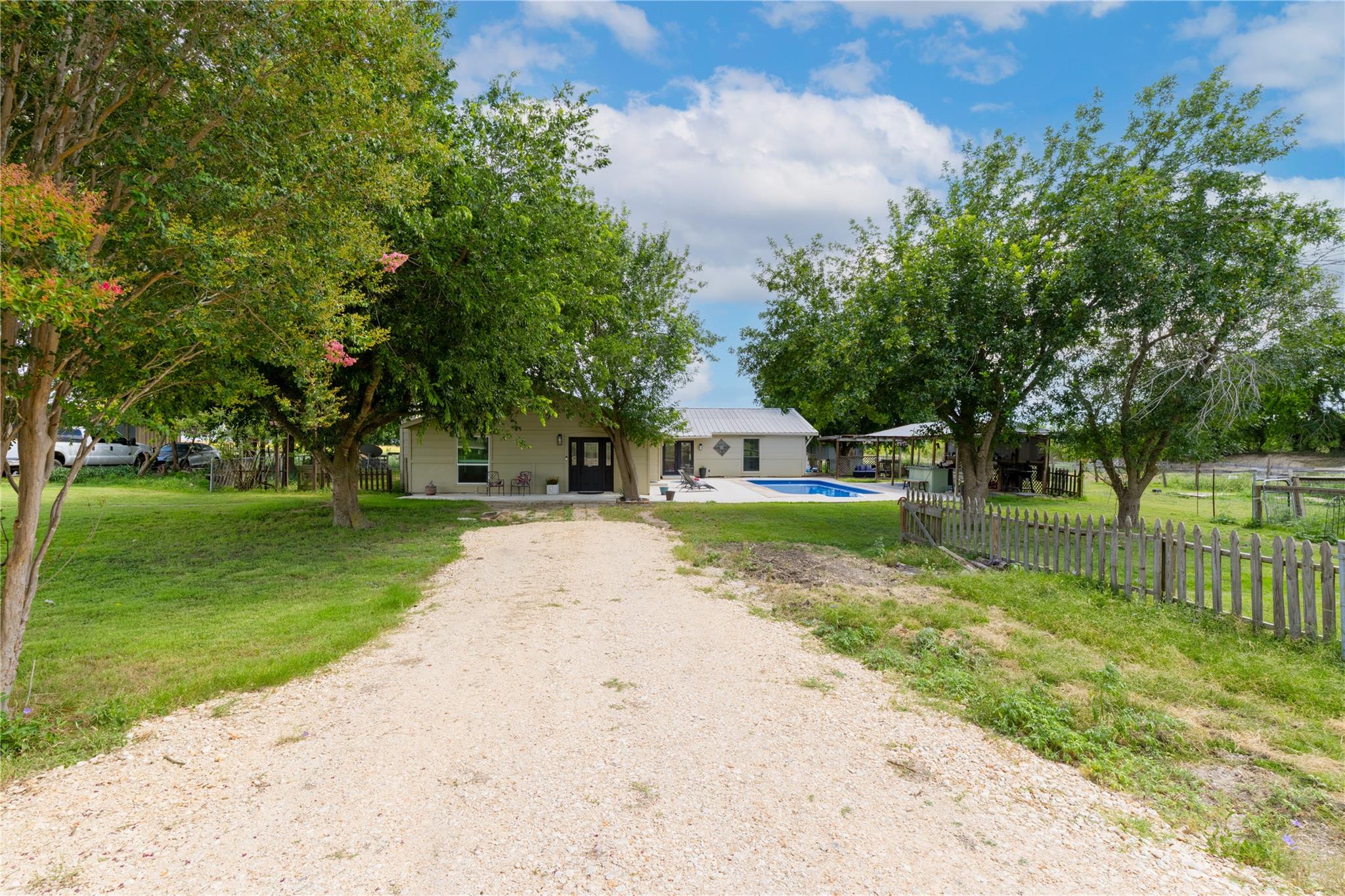 501 Main St, Taylor, TX 76574