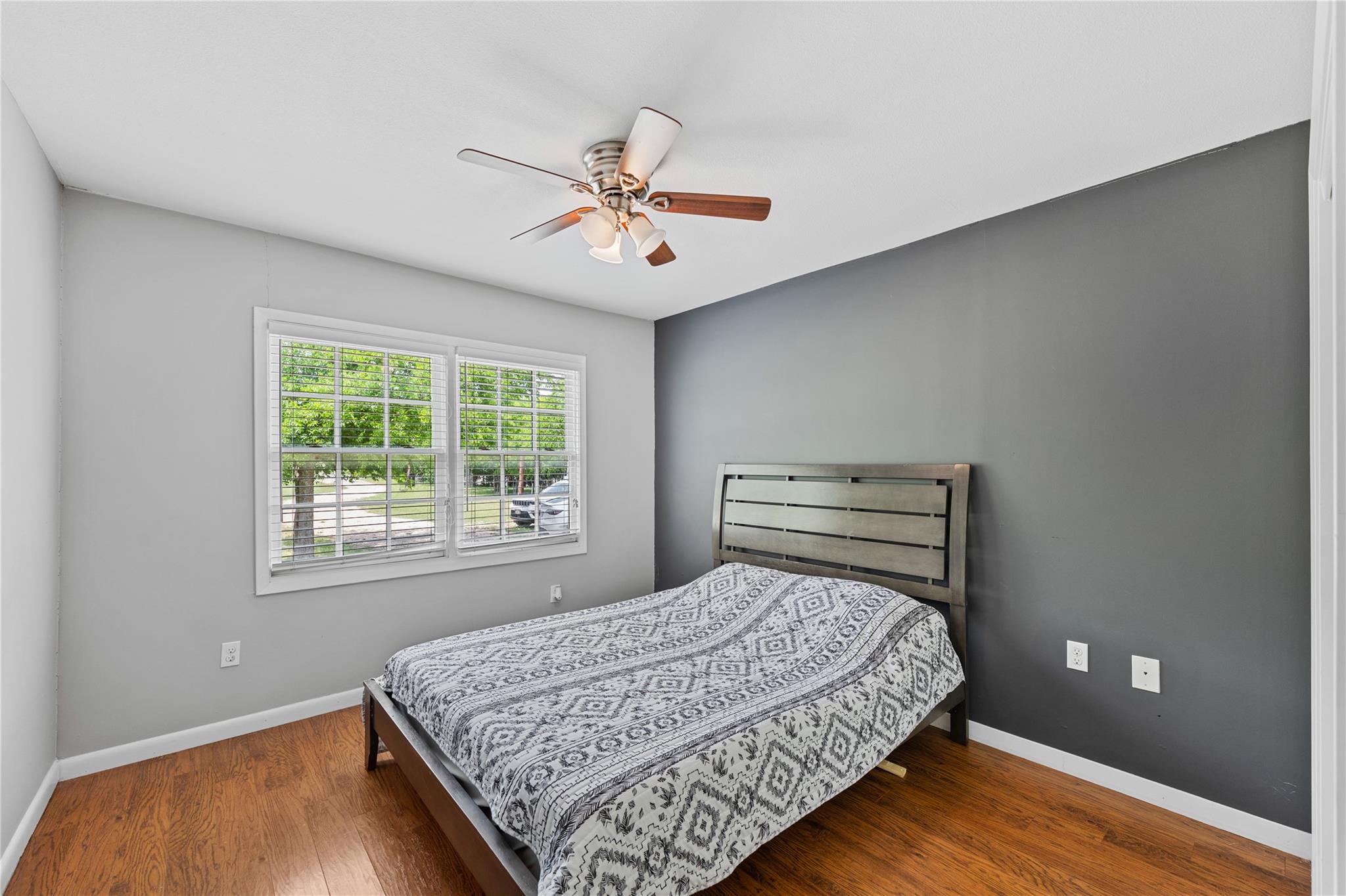 501 Main St, Taylor, TX 76574