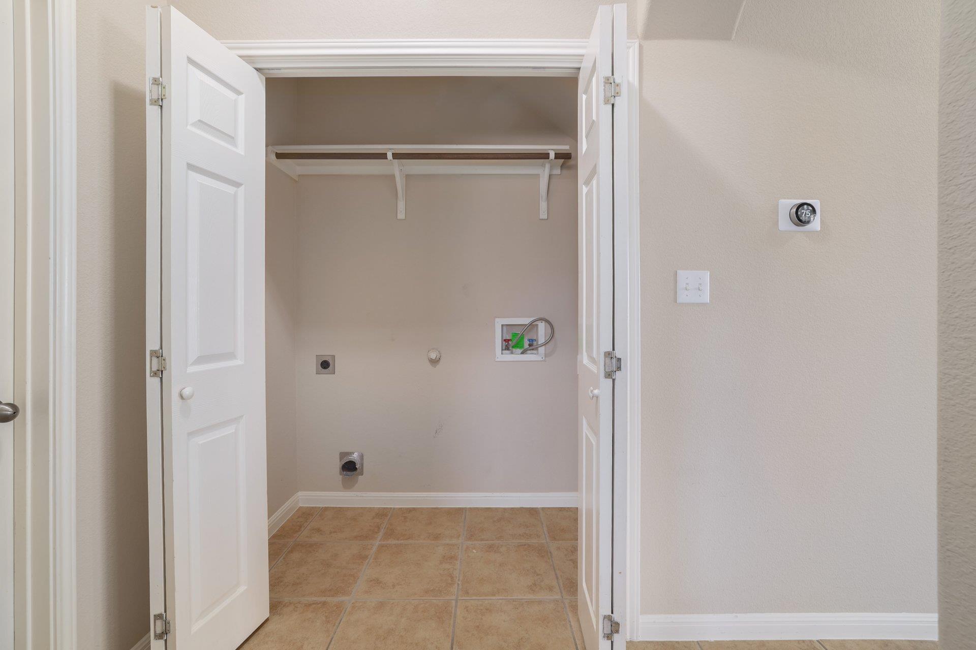 13816 Long Shadow Dr, Manor, TX 78653