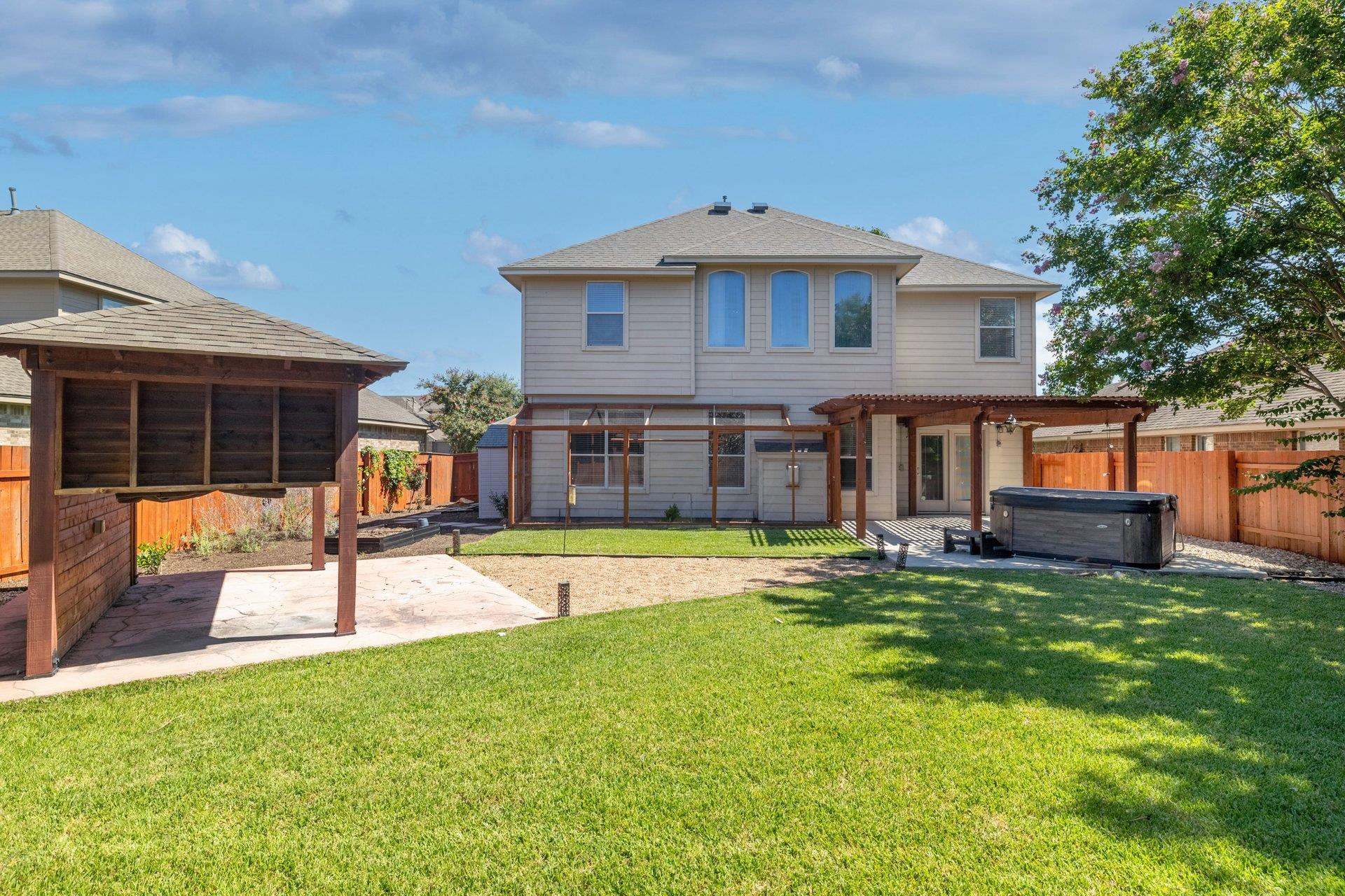 13816 Long Shadow Dr, Manor, TX 78653