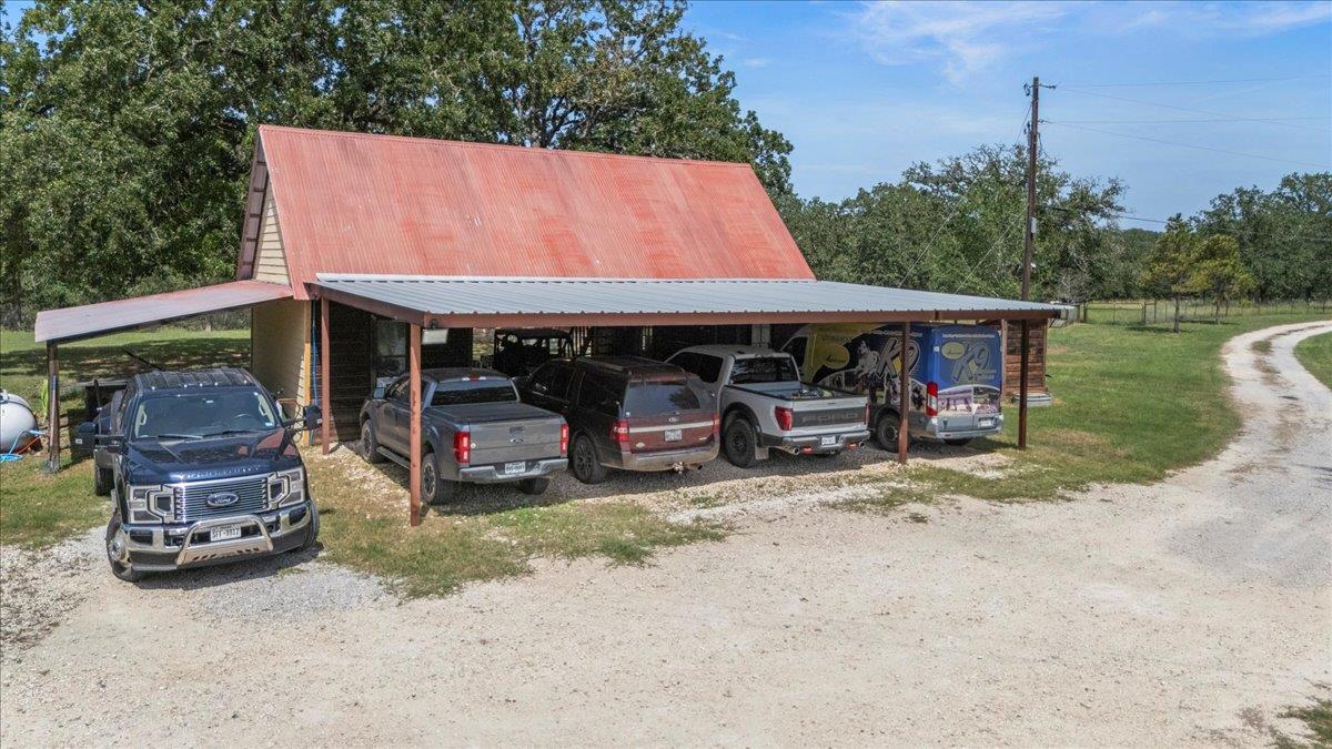 414 Walnut Creek Rd, Bastrop, TX 78602