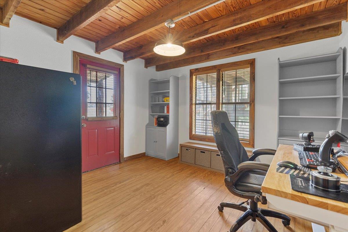 414 Walnut Creek Rd, Bastrop, TX 78602