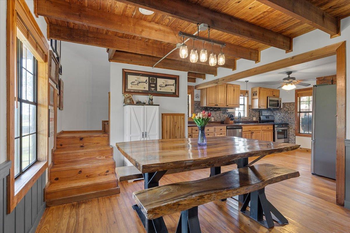 414 Walnut Creek Rd, Bastrop, TX 78602