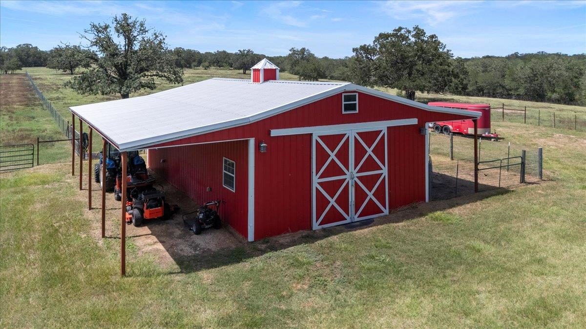 414 Walnut Creek Rd, Bastrop, TX 78602