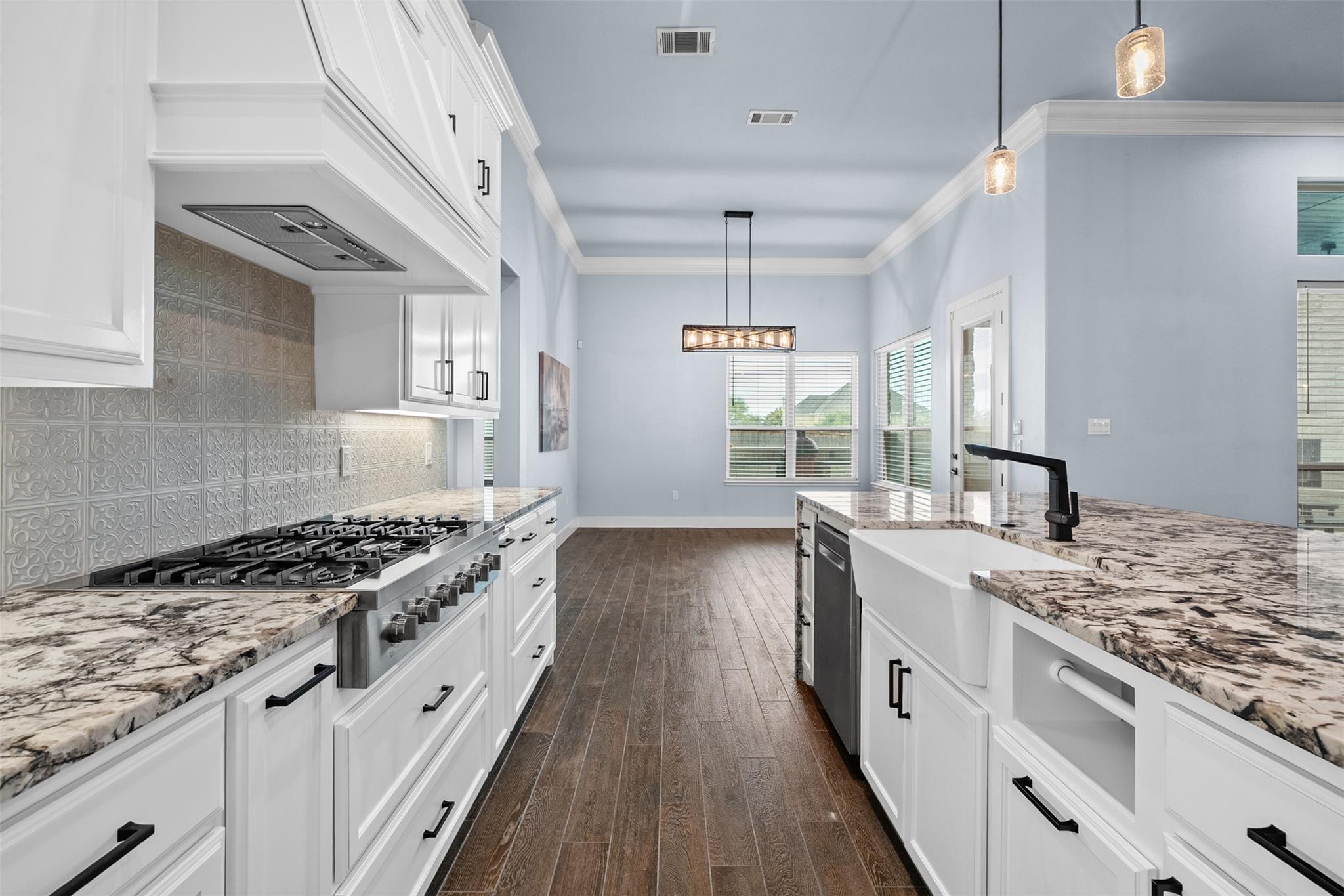 1606 Alta Vista Loop, Temple, TX 76502