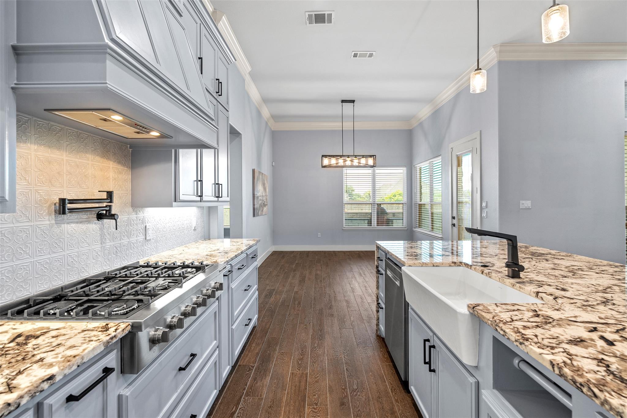 1606 Alta Vista Loop, Temple, TX 76502