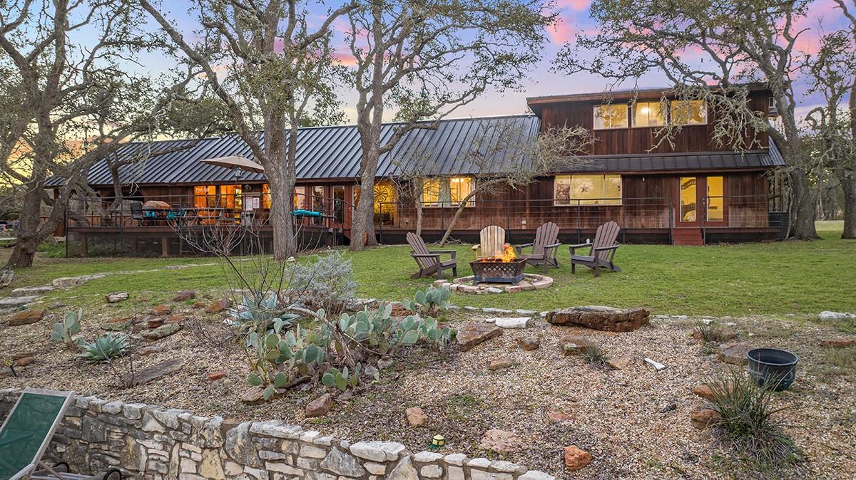 411 Whitetail Ridge Rd, Dripping Springs, TX 78620