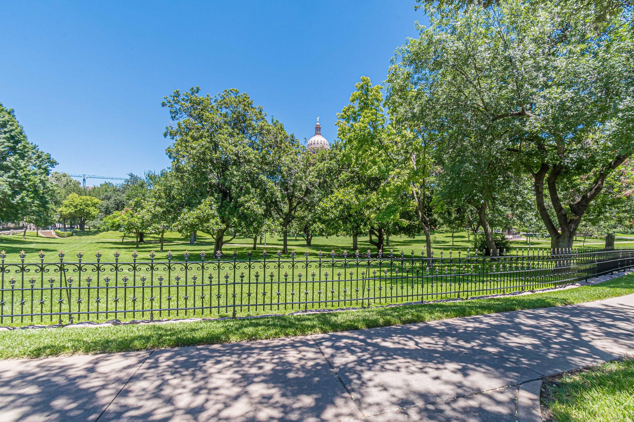 1122 Colorado St # 1409, Austin, TX 78701